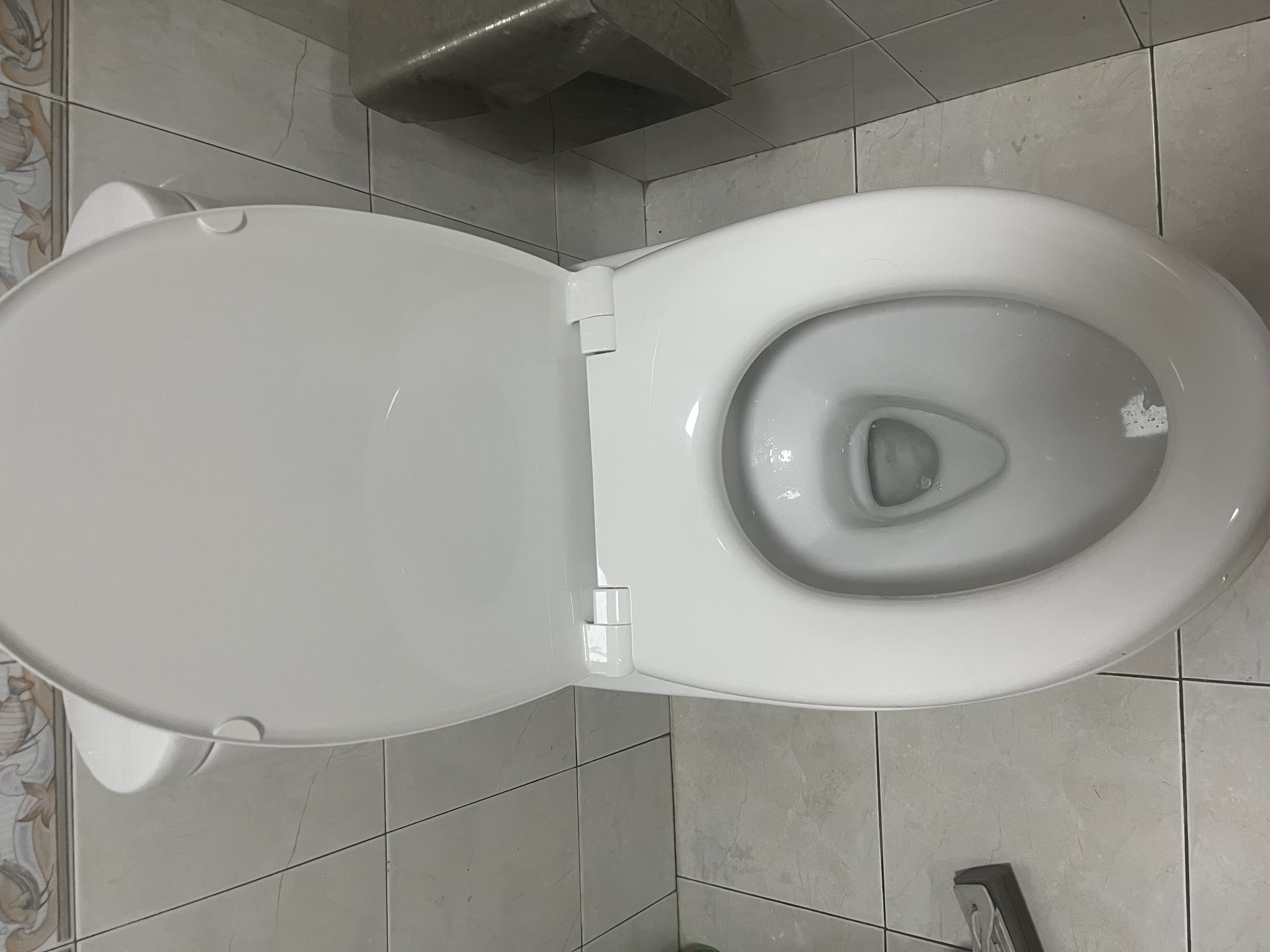 TOTO马桶CW802智洁无棱内壁直冲极漩冲洗冲落式节水坐便器(04-B) CW802EB【爆款直冲智洁全包款】 305mm (适用坑距300-395) 实拍图