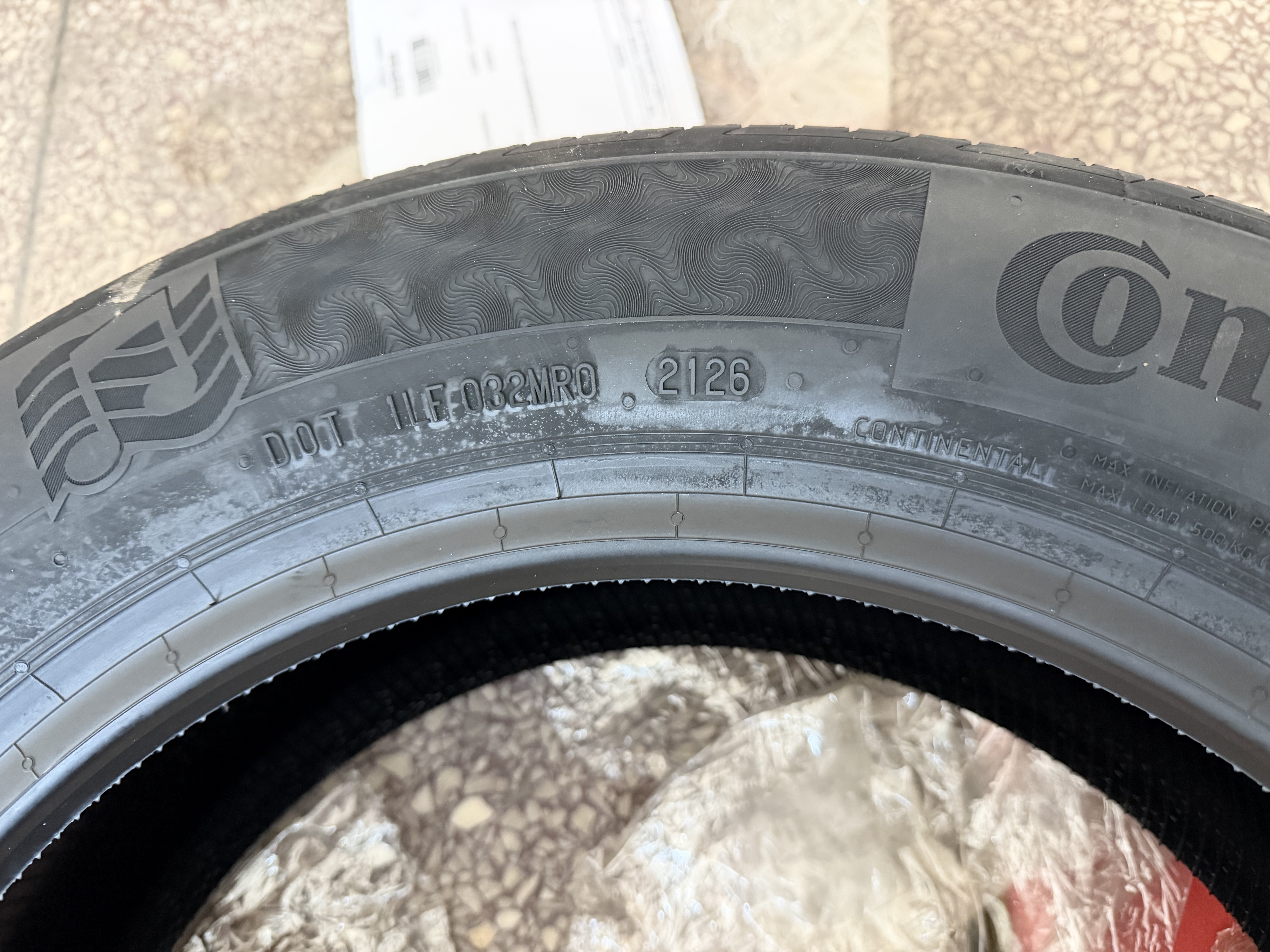 马牌（Continental）汽车轮胎 185/60R15 84H CC7#适配大众桑塔纳/捷达/本田飞度 实拍图