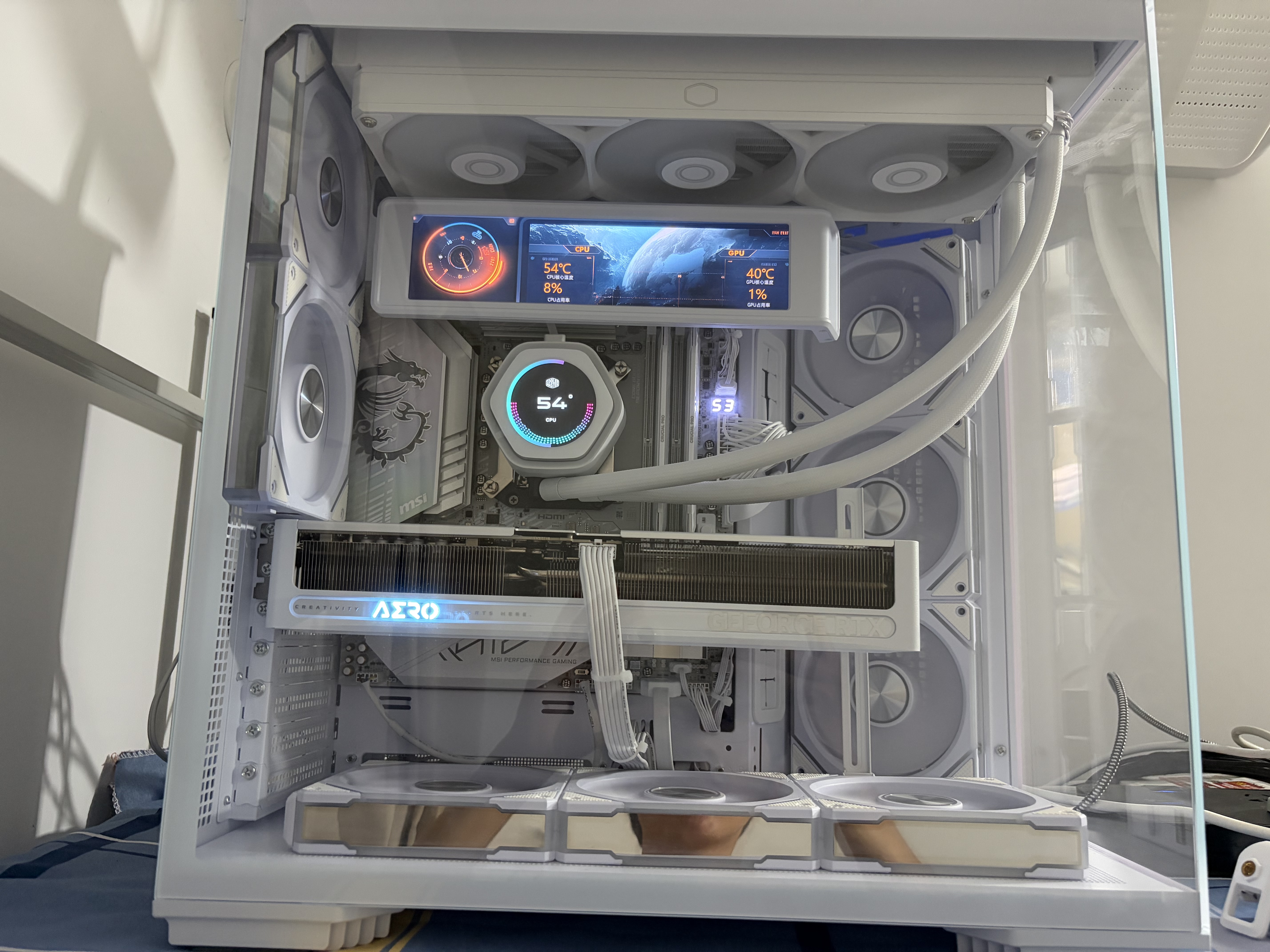 酷冷至尊（CoolerMaster）冰神G360/龙影2代 白色 ARGB CPU水冷散热器 2.1吋LCD屏显/优化铜底水道/多平台扣具/ATMOS II 实拍图