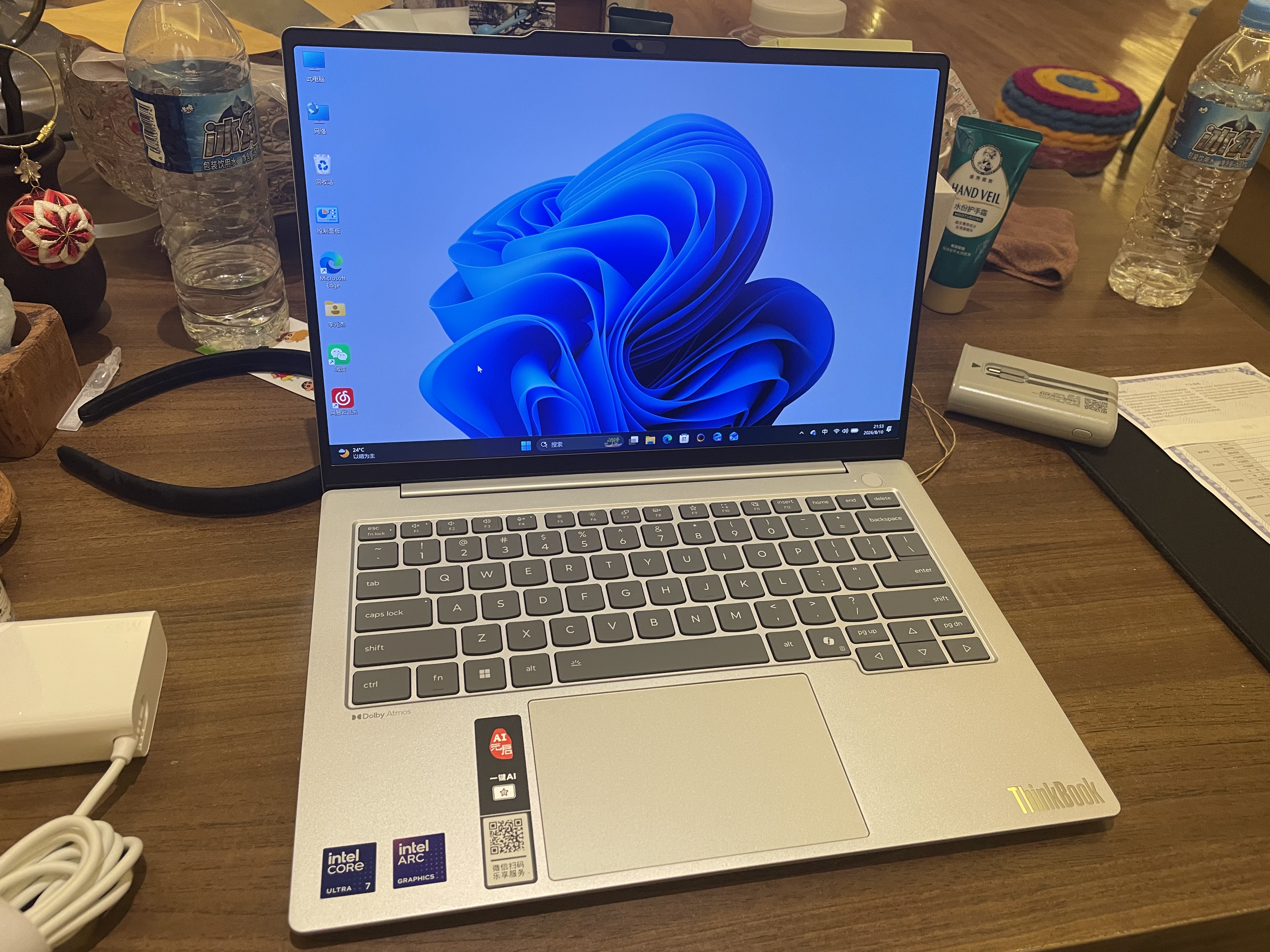 ThinkPad【国家补贴15%】联想笔记本电脑ThinkBook X 酷睿Ultra7 256V 14英寸 16G 1T 2.8K AI高刷屏办公 实拍图