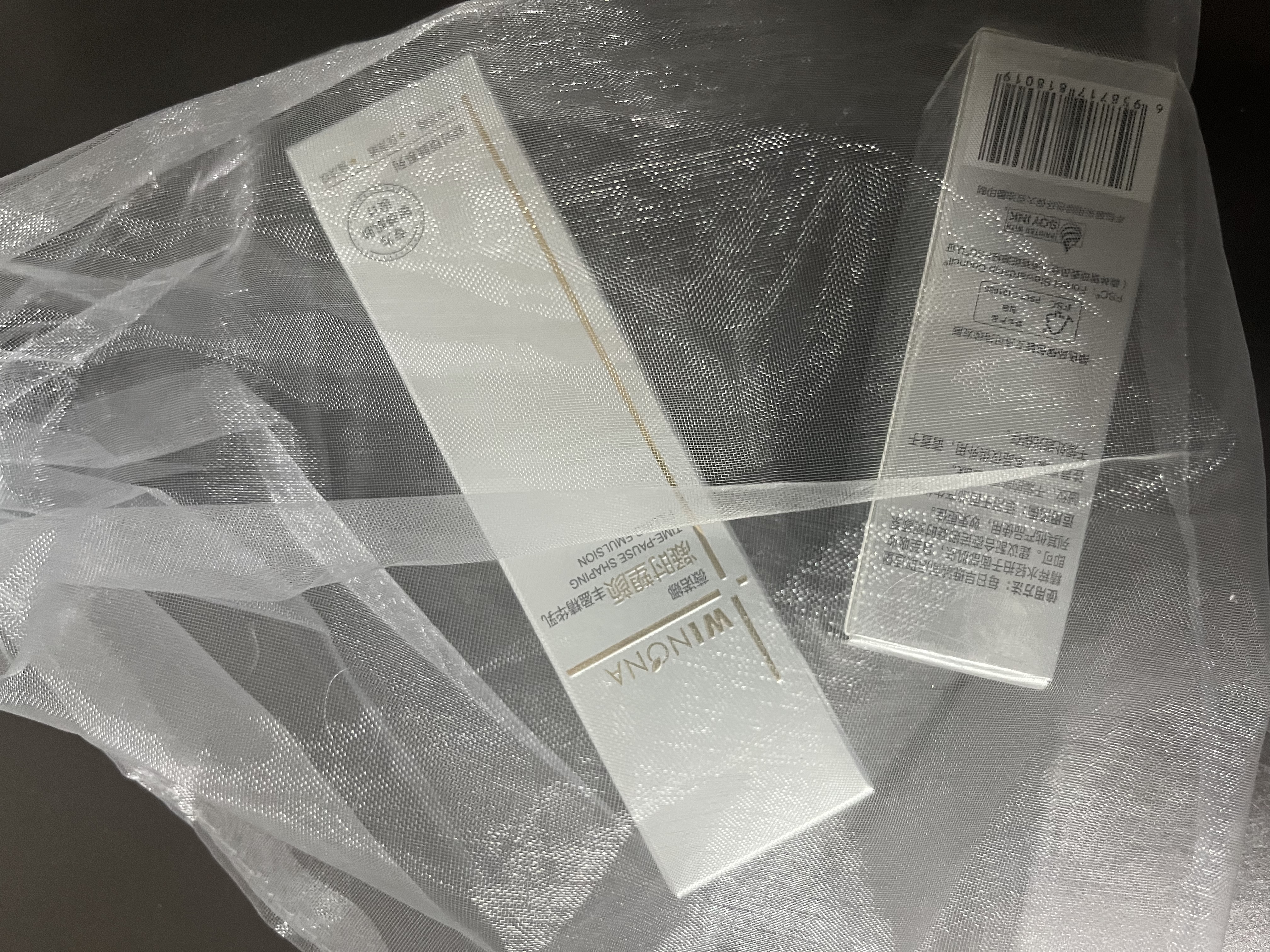 统一上上川 酸辣牛肉面 桶装 122g*12桶 激酸激辣酥豌豆 方便面速食 实拍图