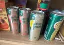 Perrier巴黎水氼颂家 法国进口气泡水 0糖0卡0脂混合口味330ml*4罐 实拍图