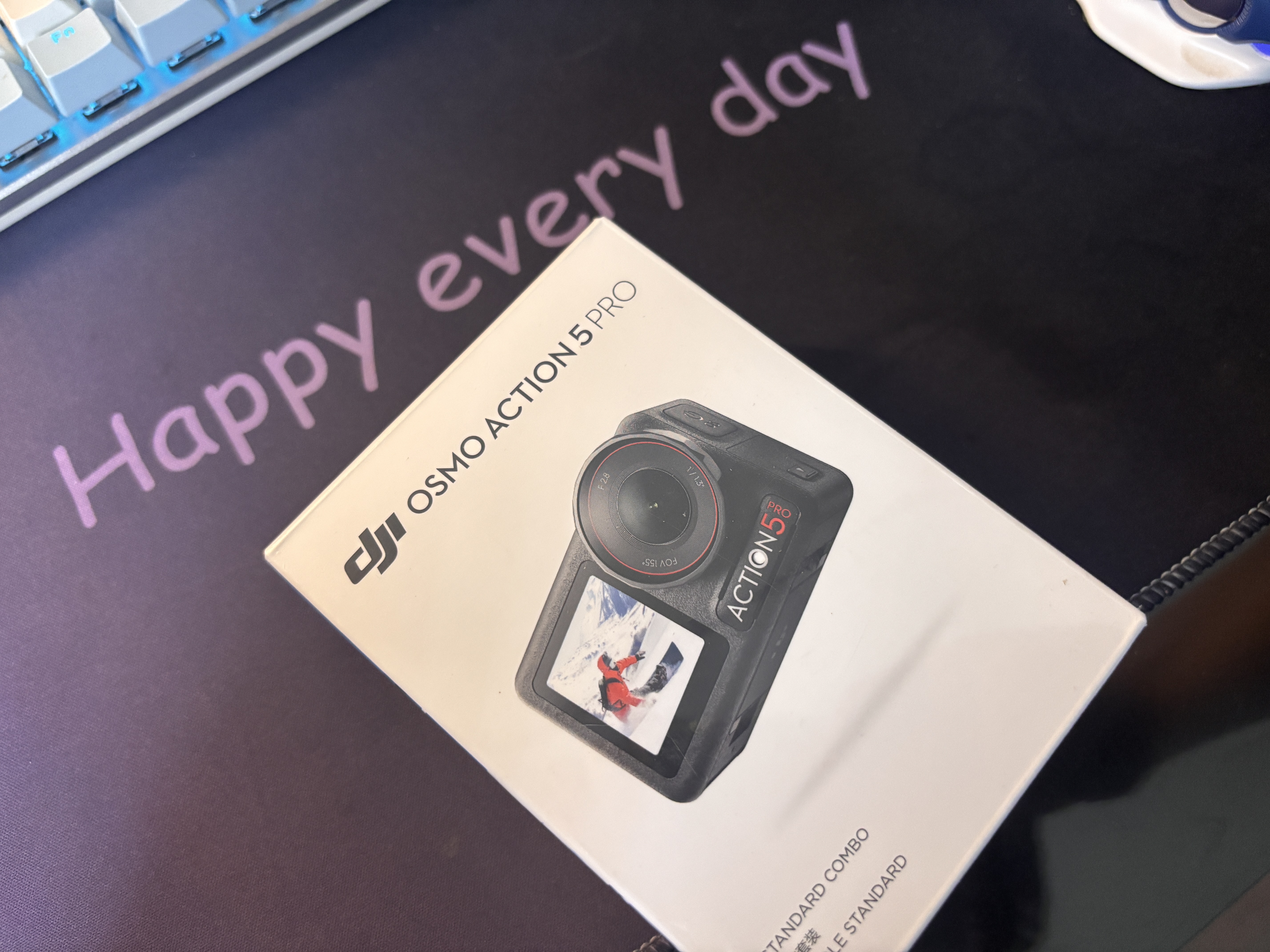 大疆（DJI）Osmo  Action 5 Pro 运动相机 摩托车山地公路骑行潜水防抖户外vlog相机超清画质4K 旅拍摄像机 标准版 官方标配 标配 标配 实拍图