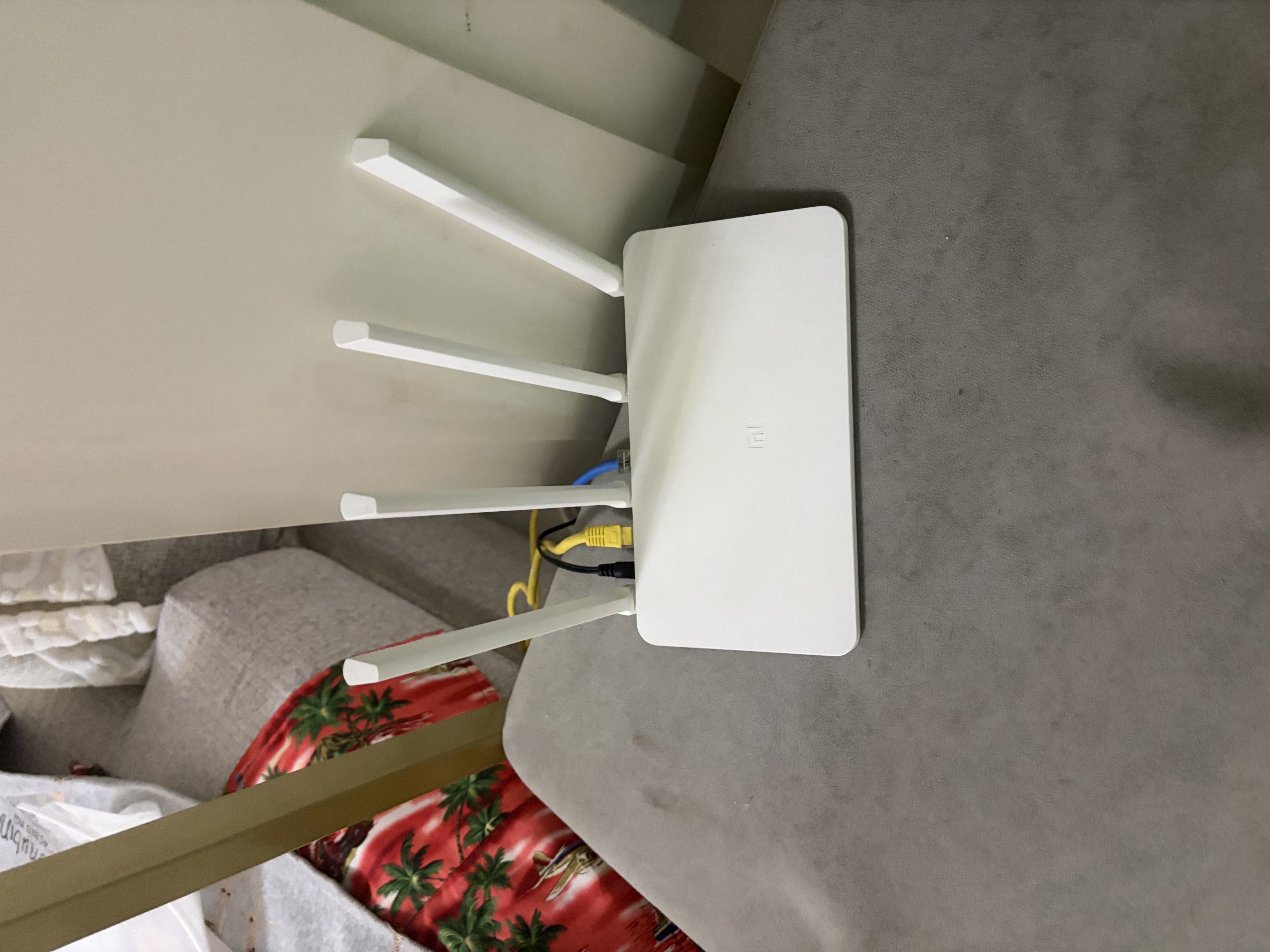 小米（MI）小米路由器【二手9成新】家用无线速率双千兆5G双频WIFI宽带移动联通电信校园网四天线穿墙王高速1200M 【四天线】小米3C配电源送网线 实拍图