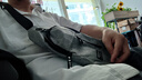 运动跑步包男休闲斜挎包手机包防泼水健身包女单肩包 灰色 实拍图