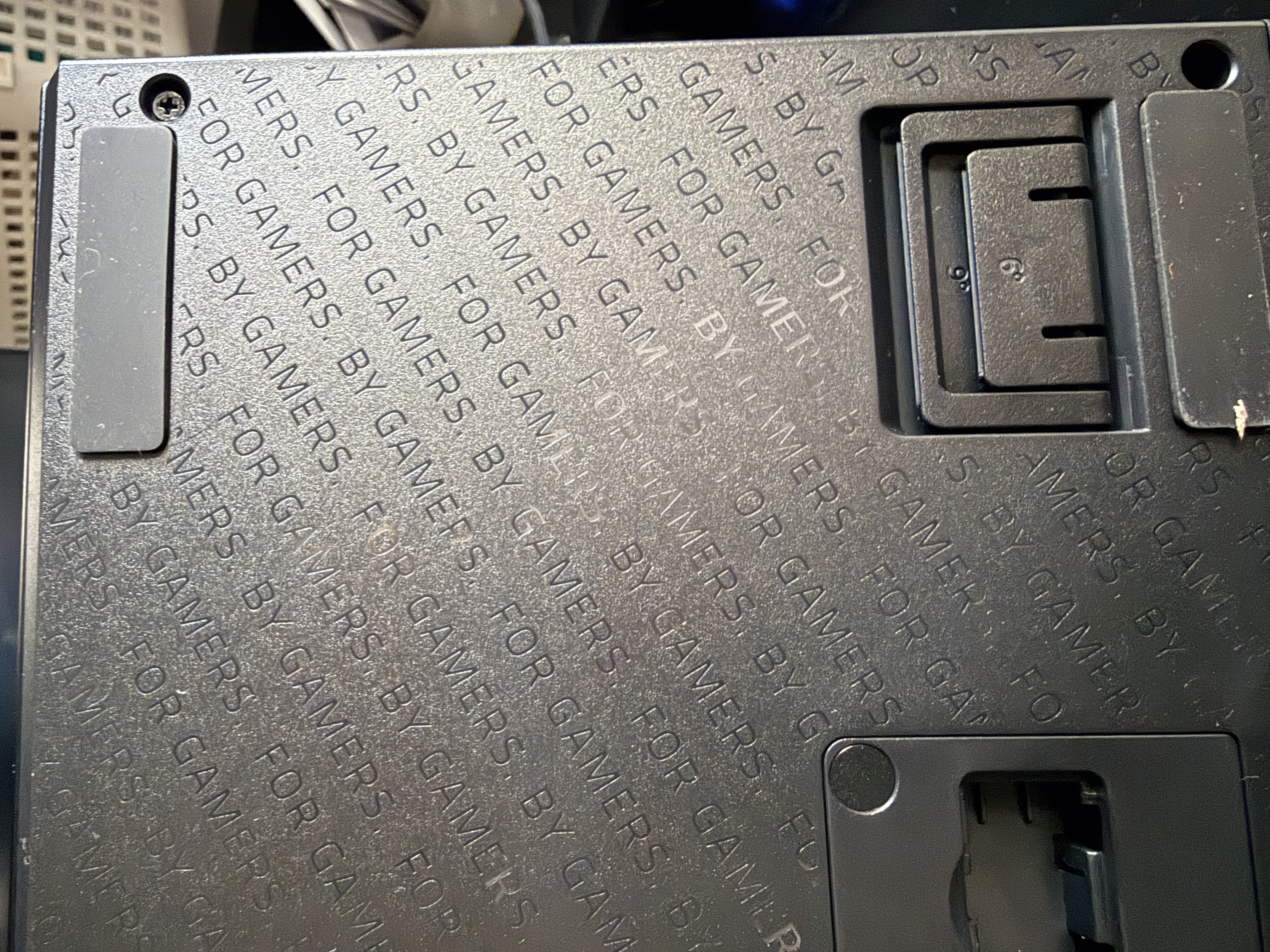 雷蛇（Razer）黑寡妇蜘蛛V4竞技极速版 三模热插拔  客制化RGB 电竞游戏机械键盘 【晒赠阿凡达键帽】 实拍图