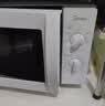 美的（Midea）微波炉经典双旋钮家用小型20L平板式易清洁便捷高效速热杀菌除味随机发货2026新款M202 实拍图