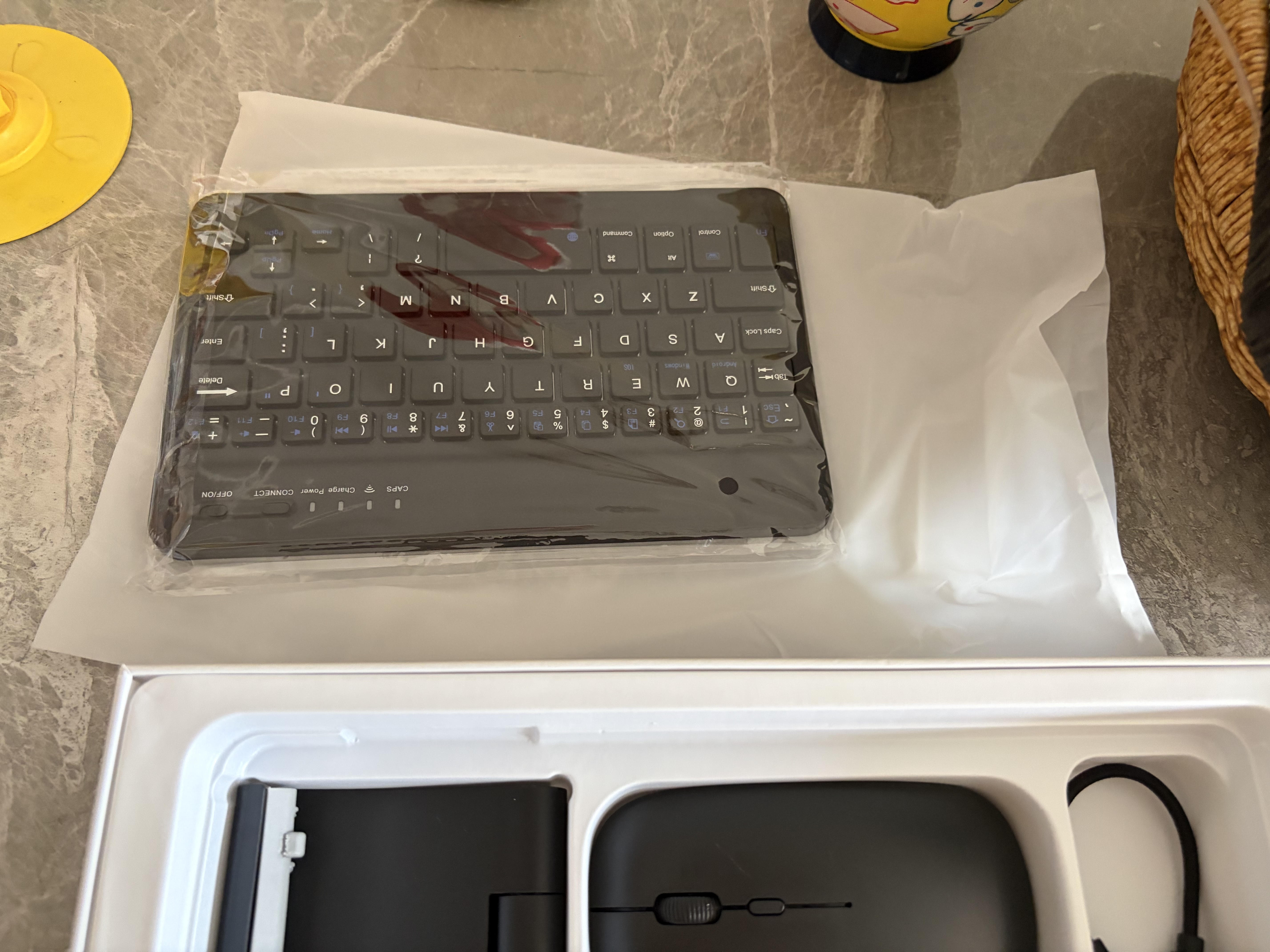 HUAHUI平板电脑2026新款Pad pro 骁龙8Gen3支持WIFI6插卡5G全网通平板电脑 4K超清晰游戏娱乐办公平板 烟雨紫 32G运行+1TB（1024G）内存 实拍图
