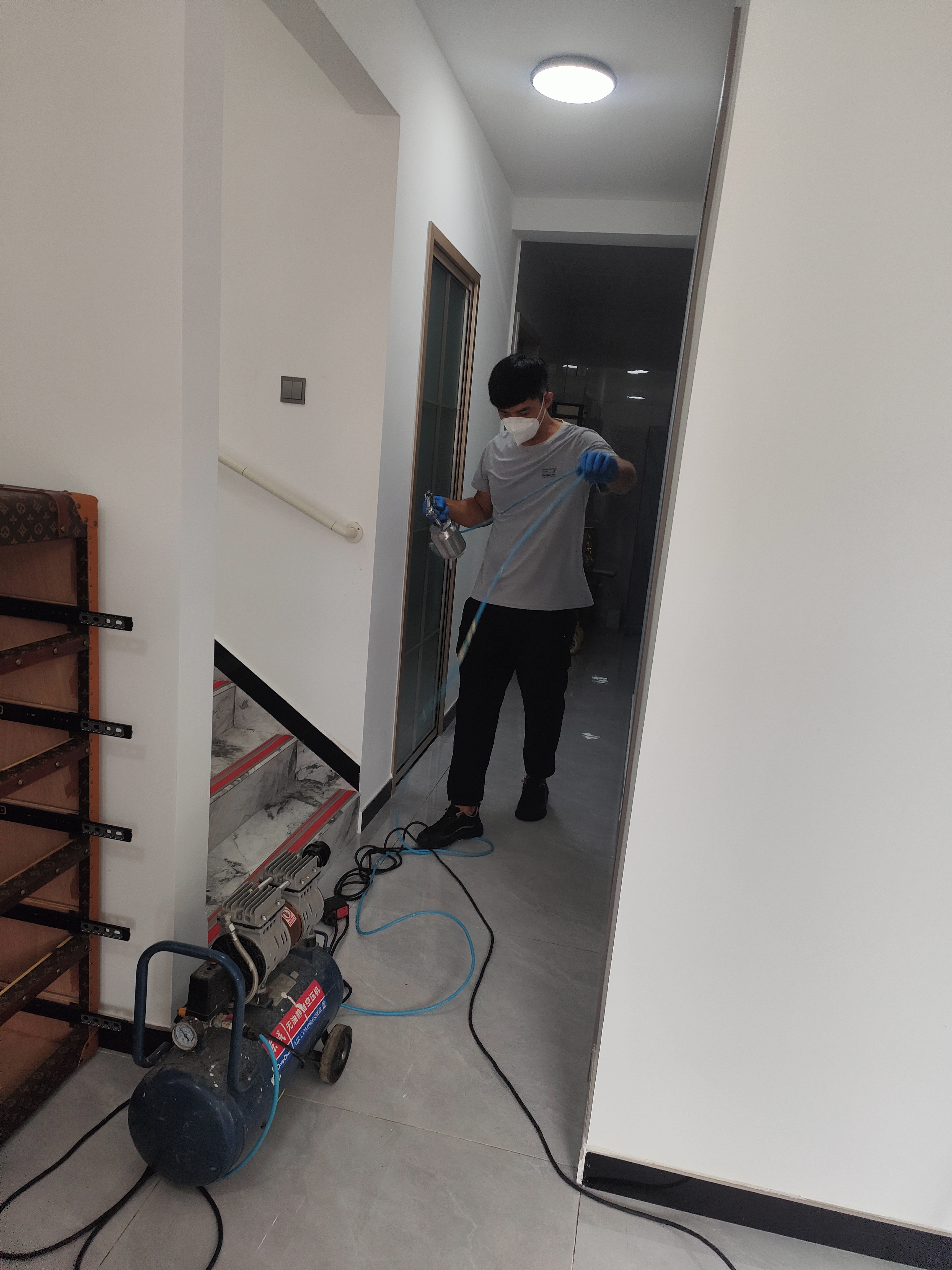3M除甲醛新房急入住甲醛清除剂家用去甲醛神器非净化器空气清新剂 专项除醛 1.8L*2桶+插电喷枪 实拍图