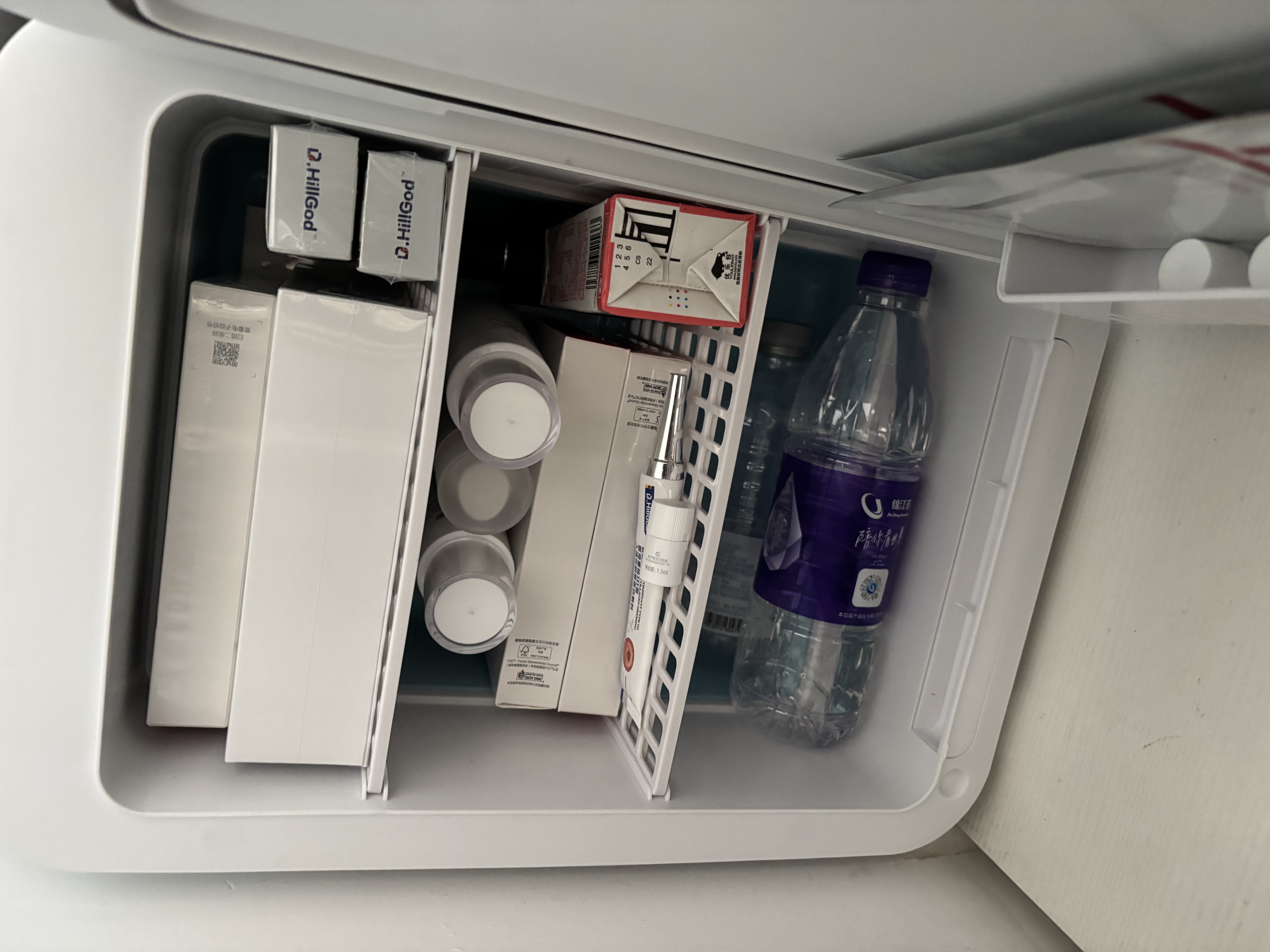 美的（Midea）迷你冰箱小冰箱小型家用车载户外露营冷藏制冷加热宿舍电冰箱节能省电DC-15D01MI 实拍图