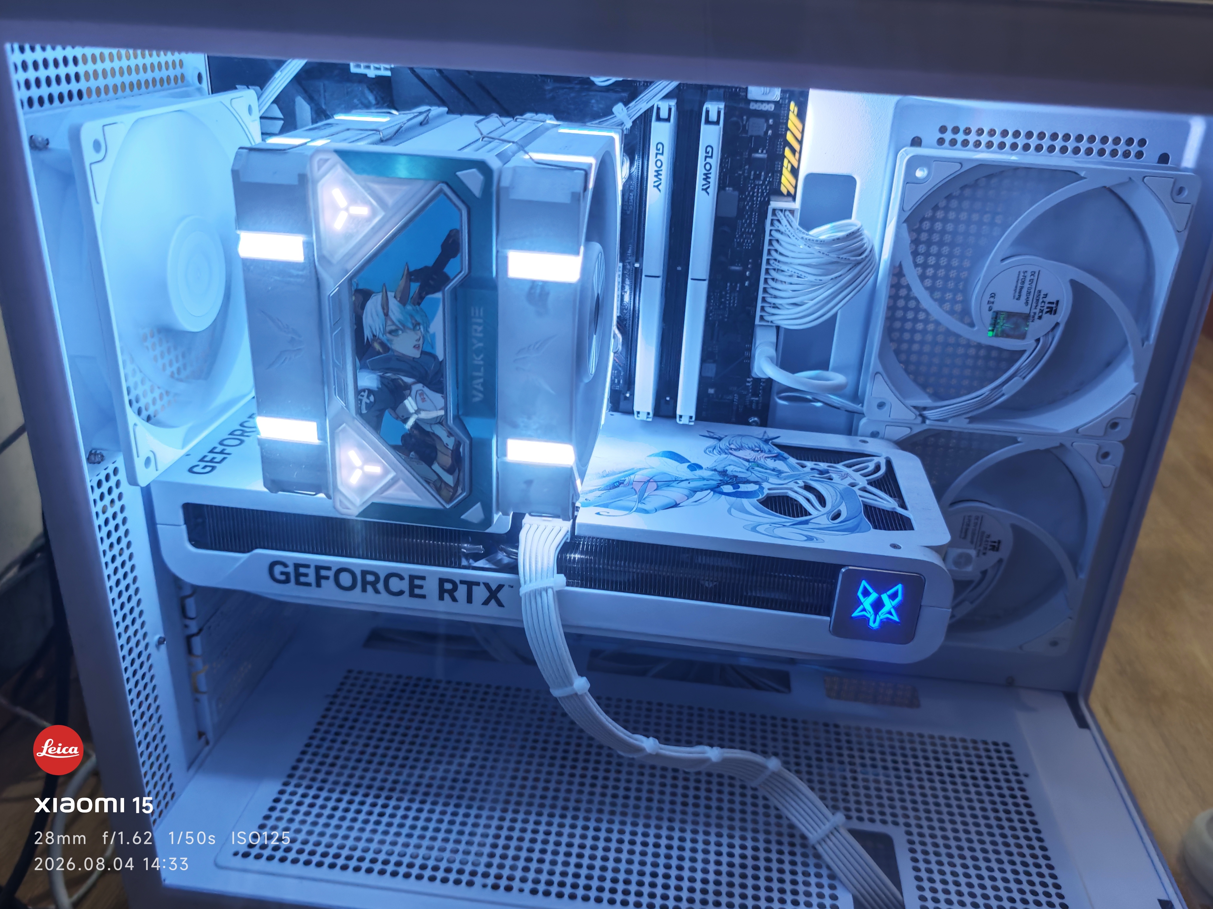 Thermaltake（Tt）钢影 透S 海景房机箱 电脑主机 白色（ATX主板/支持360水冷/270°全景/9风扇位/4090显卡） 实拍图