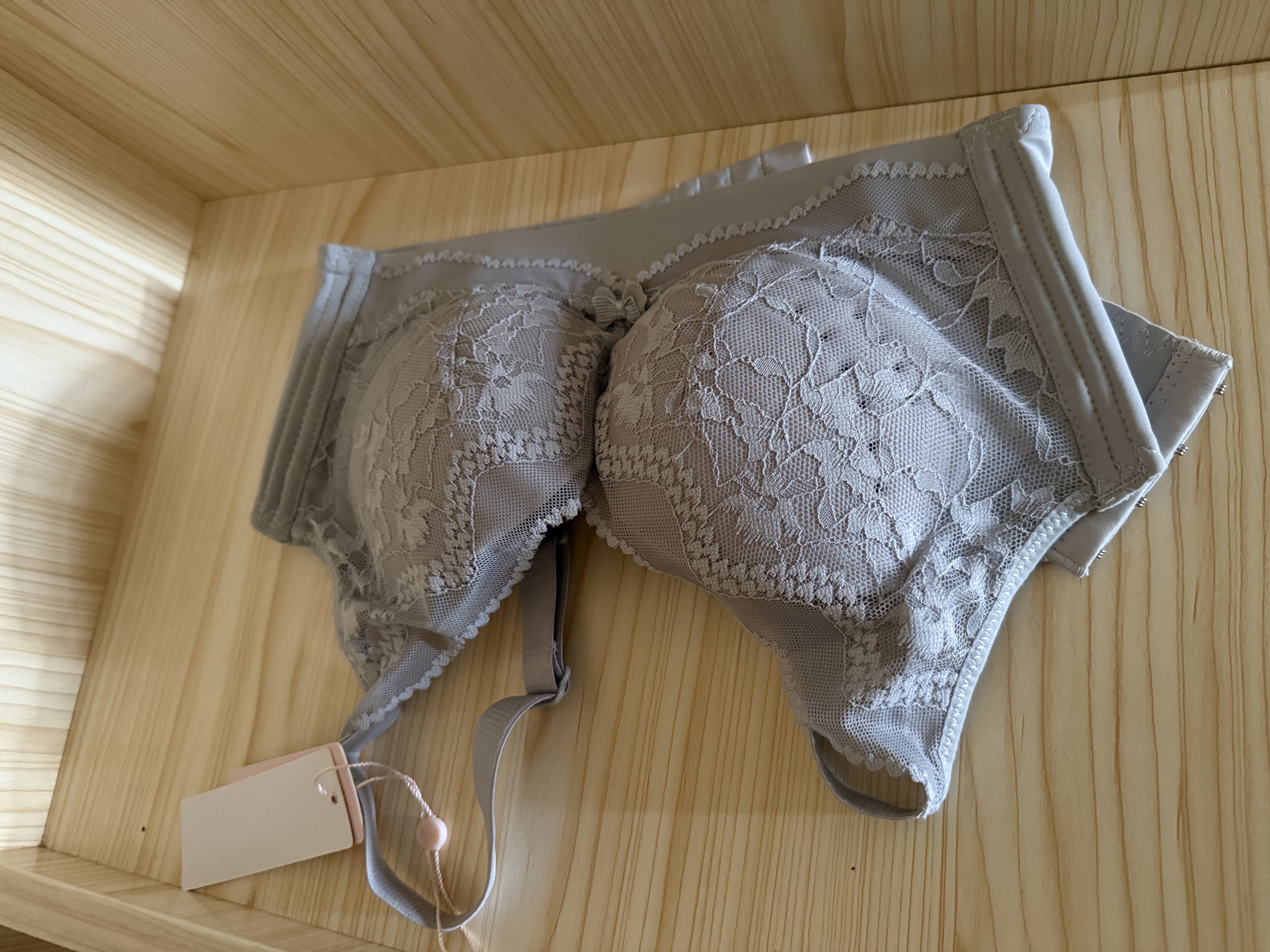 都市丽人蕾丝内衣女大胸显小聚拢防下垂收副乳无钢圈文胸罩 熏衣紫 85C 实拍图