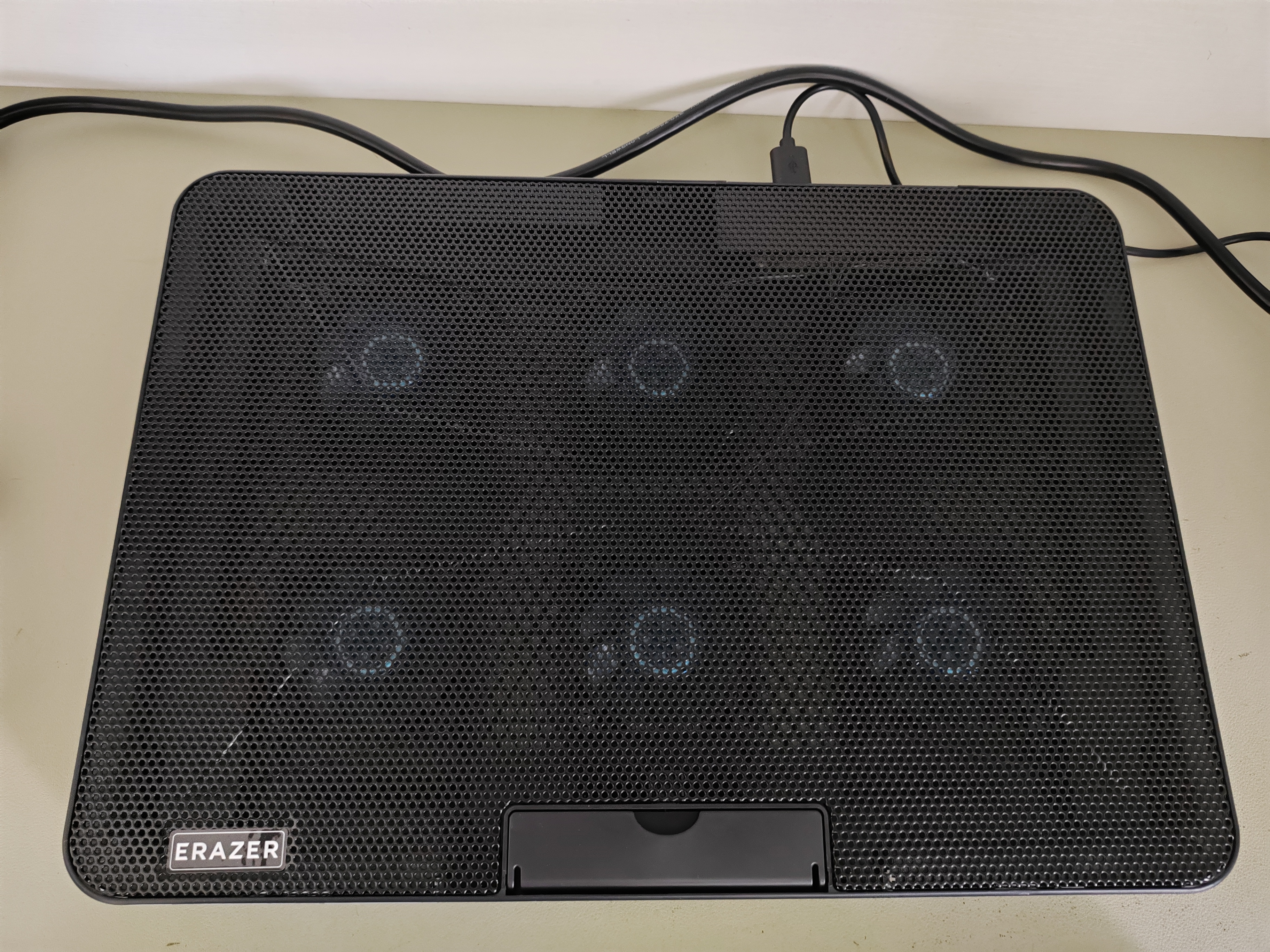 联想投资品牌异能者笔记本散热器可调炫彩LED轻音可调大风力拯救者Y/R9000P支架增高架17英寸 实拍图