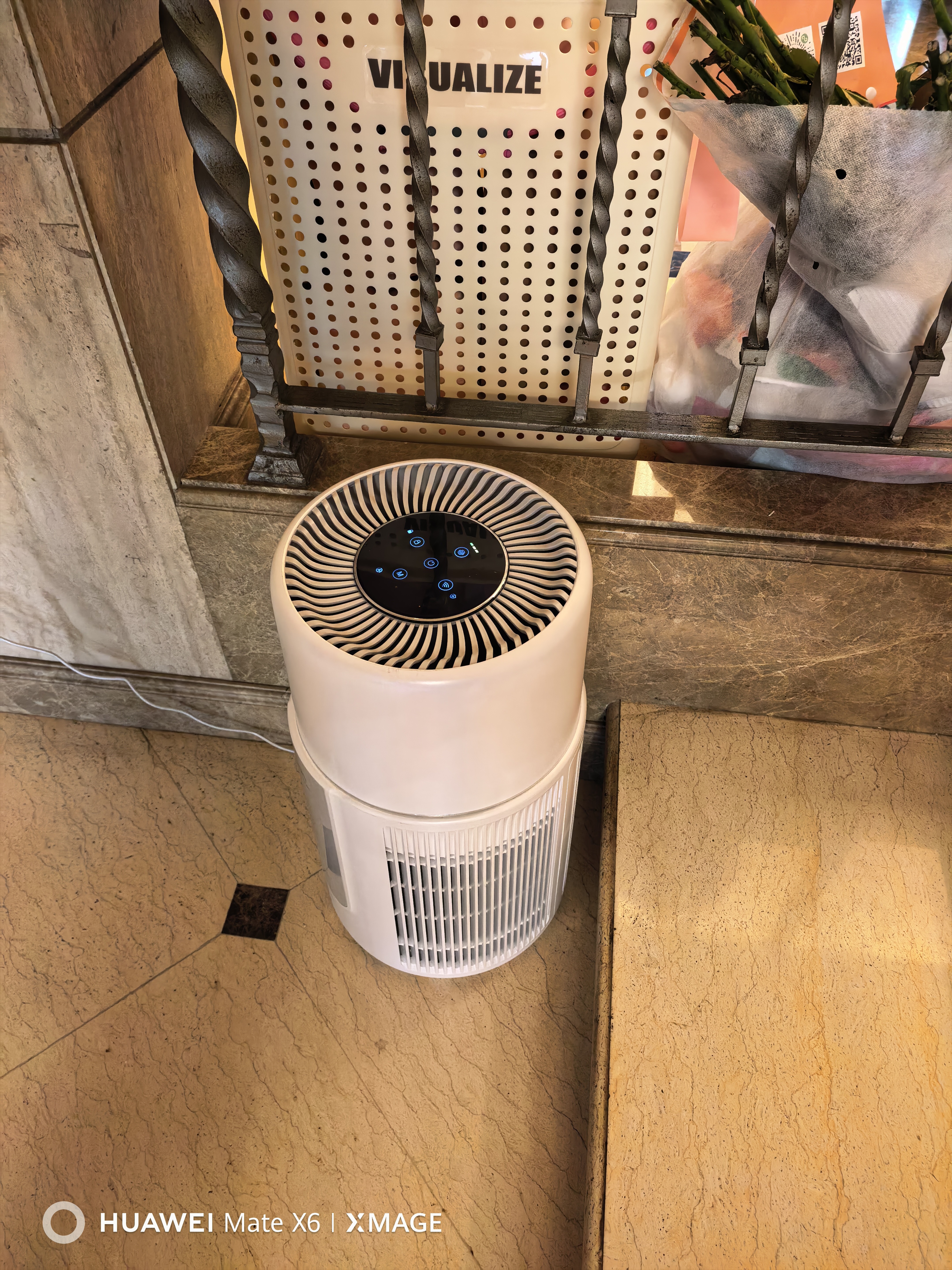 有哈（uah）宠物吸毛空气净化器除毛吸猫狗毛去浮毛神器除臭菌WIFI版 实拍图