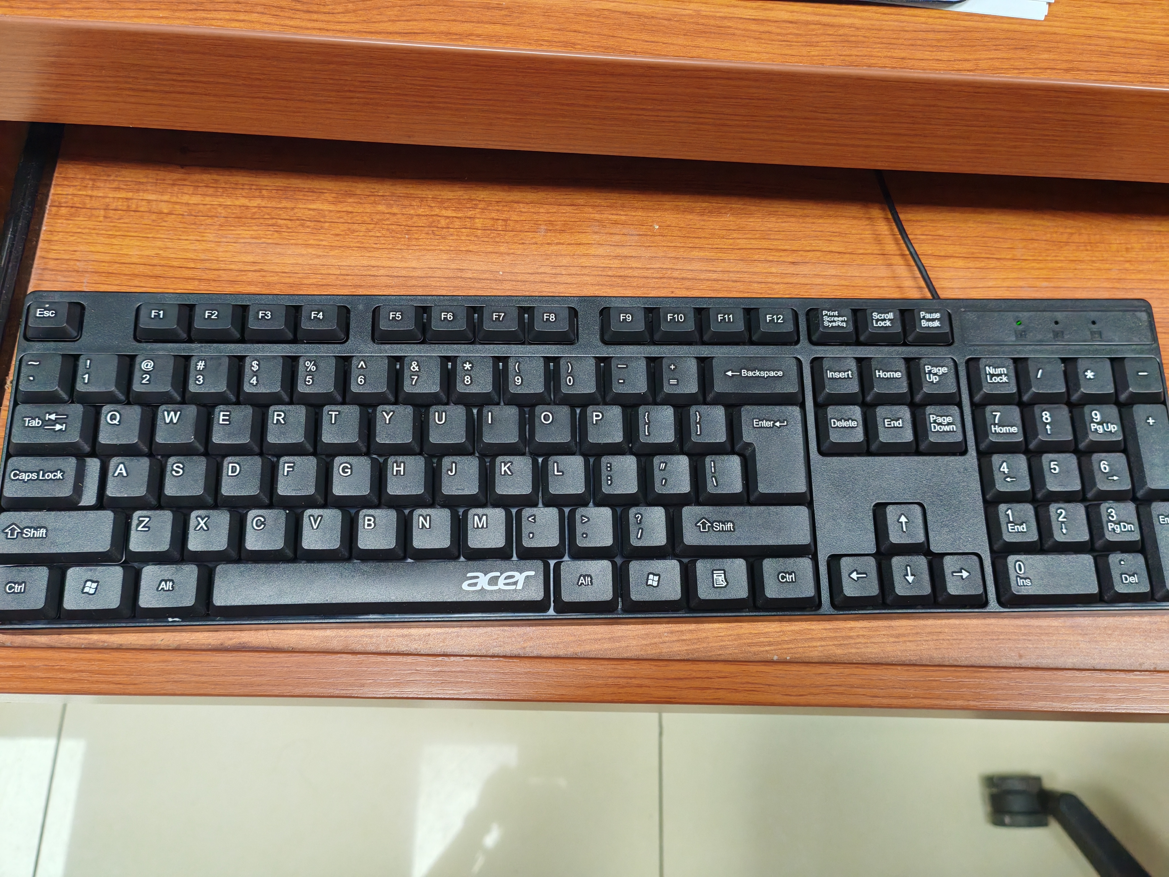 宏碁(acer) 键盘 有线键盘 办公键盘 笔记本键盘 电脑键盘 防泼溅 经典手感 OKW247 实拍图