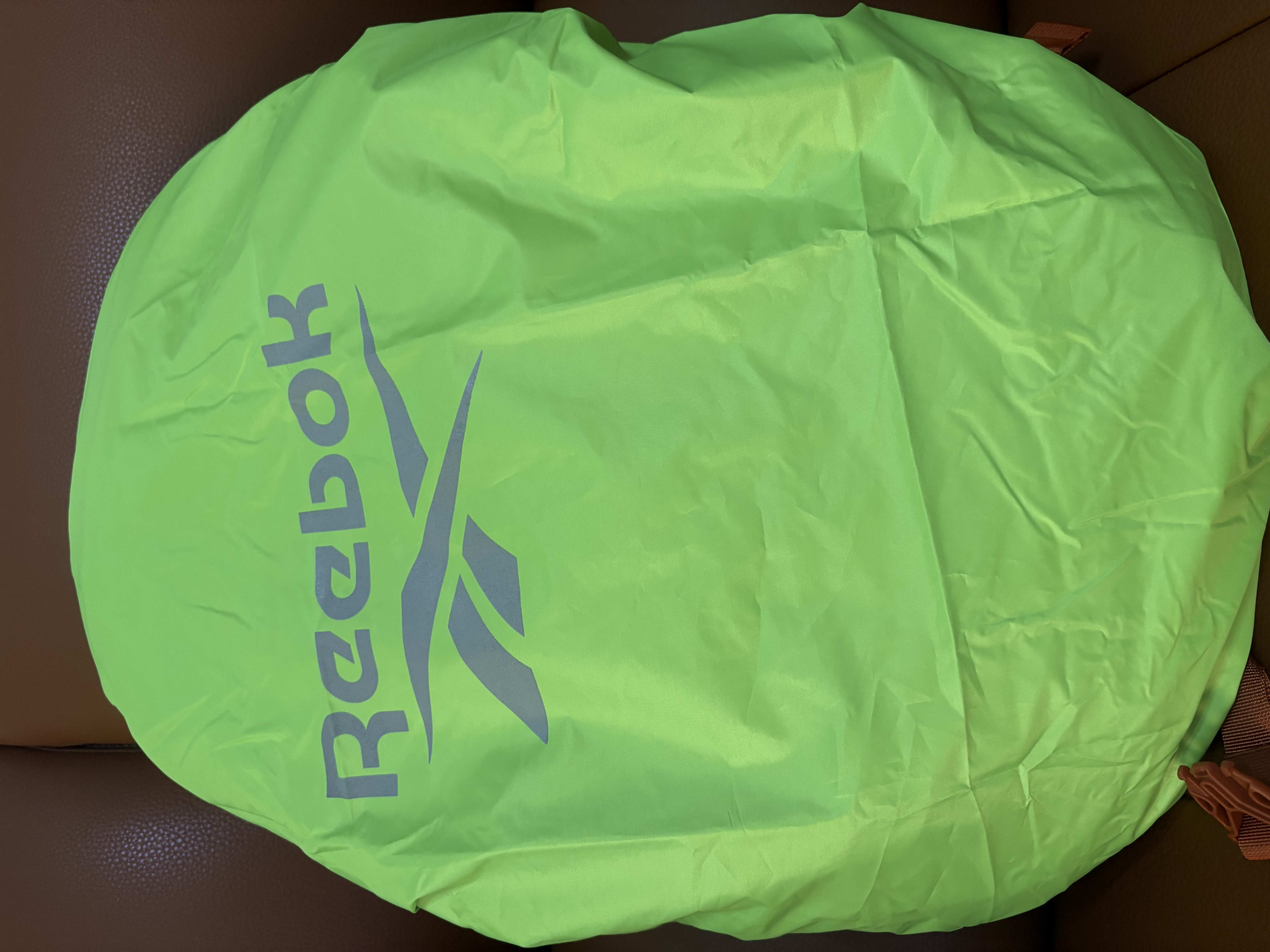 锐步（Reebok）户外运动登山包男女防泼水大容量徒步爬山露营旅行通勤双肩背包男 实拍图
