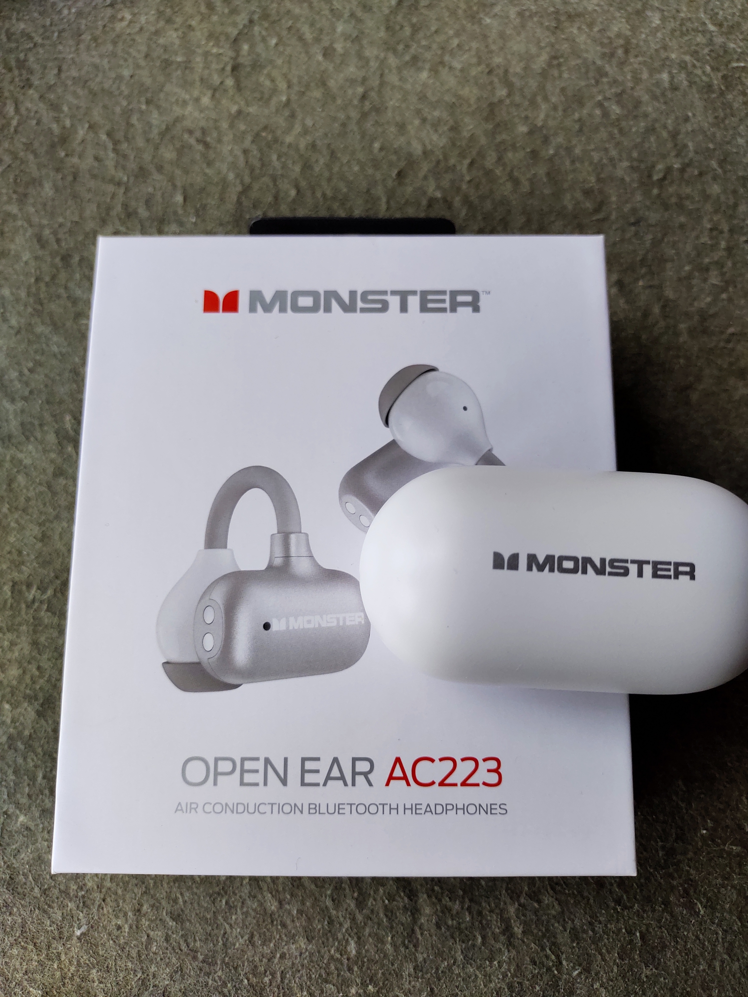 魔声（Monster）Open Ear AC223耳夹式蓝牙耳机开放式 AI通话降噪超长续航 跑步运动防水苹果华为通用 白色 实拍图