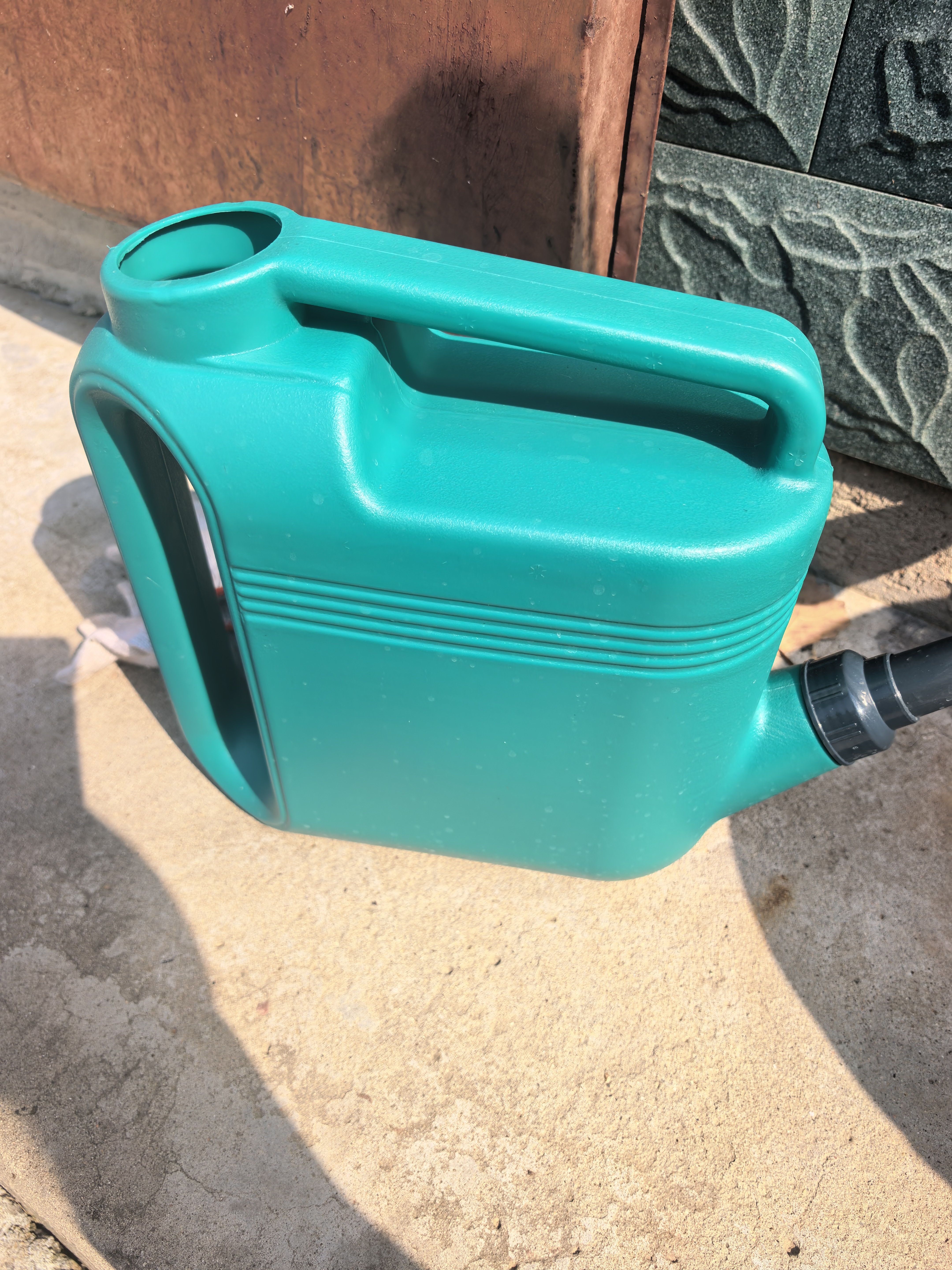 奥美优浇水壶洒水壶浇花壶大容量长嘴浇花神器家用种菜养花浇菜园艺喷壶 实拍图