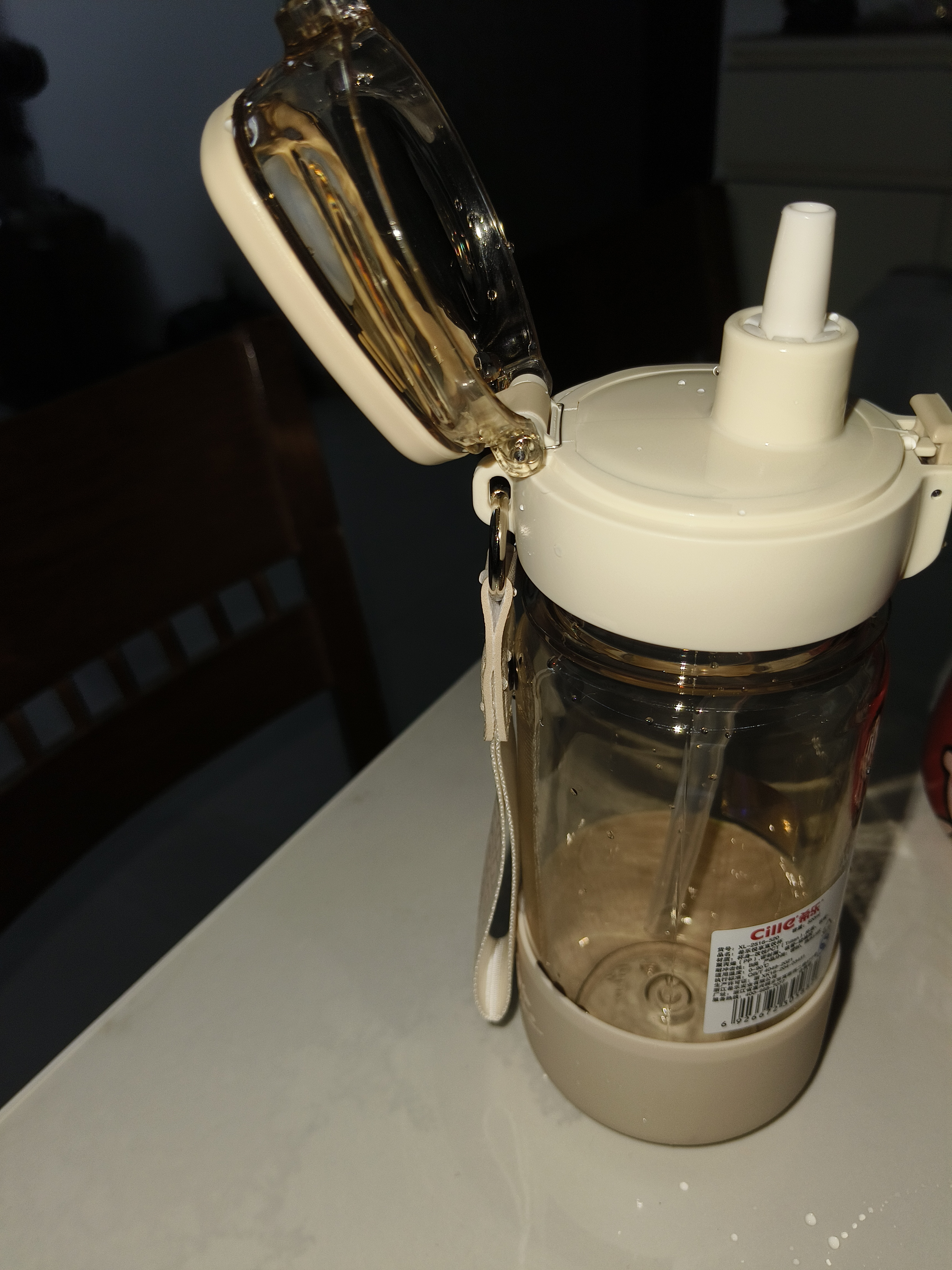 希乐（cille）学生水杯男女高颜值夏季Tritan双饮吸管杯子耐高温户外便携运动杯 黄色520ml【Tritan/双饮/贴纸】 实拍图