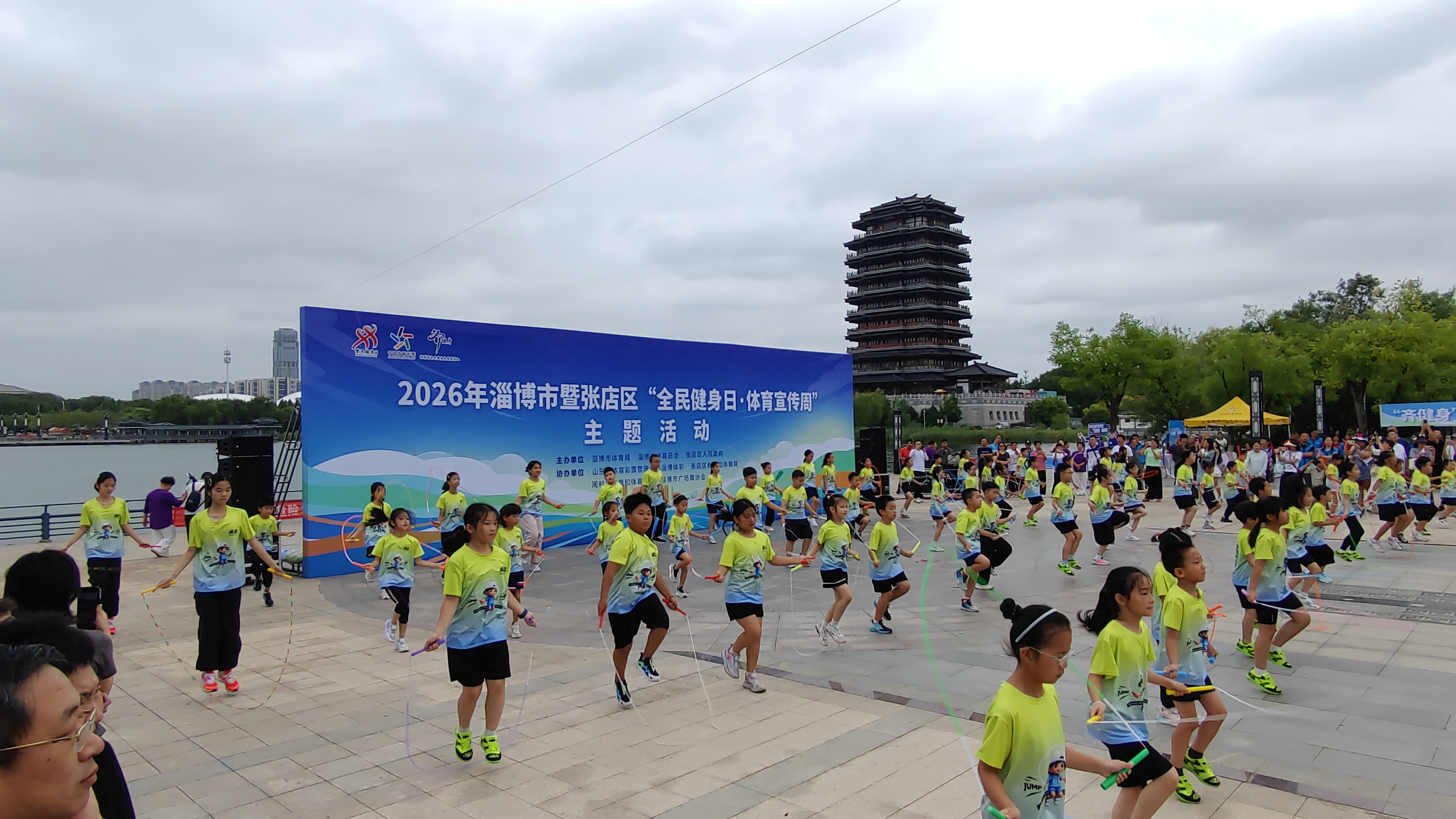 随灿 硬卡套小卡卡膜保护套卡膜透明小马宝莉卡套咕卡套卡套奥特曼卡片卡套 卡片保护套 覆膜横版【20个装】 实拍图