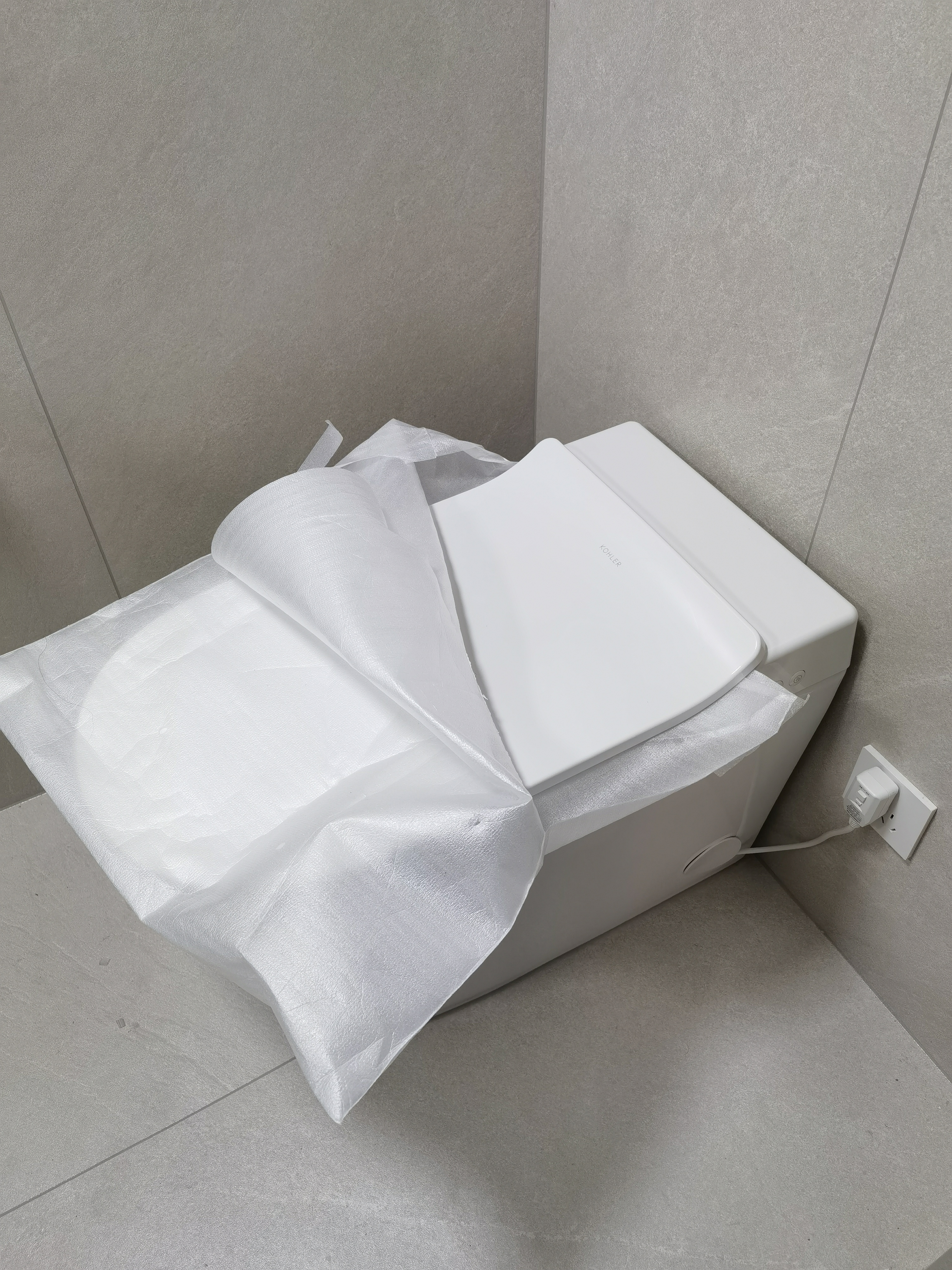 科勒（KOHLER）星逸智能马桶厕所智能坐便器卫生间一体机马桶全家座科勒女王座 轻智能-不带冲洗功能 400坑距(适用390-445mm) 实拍图