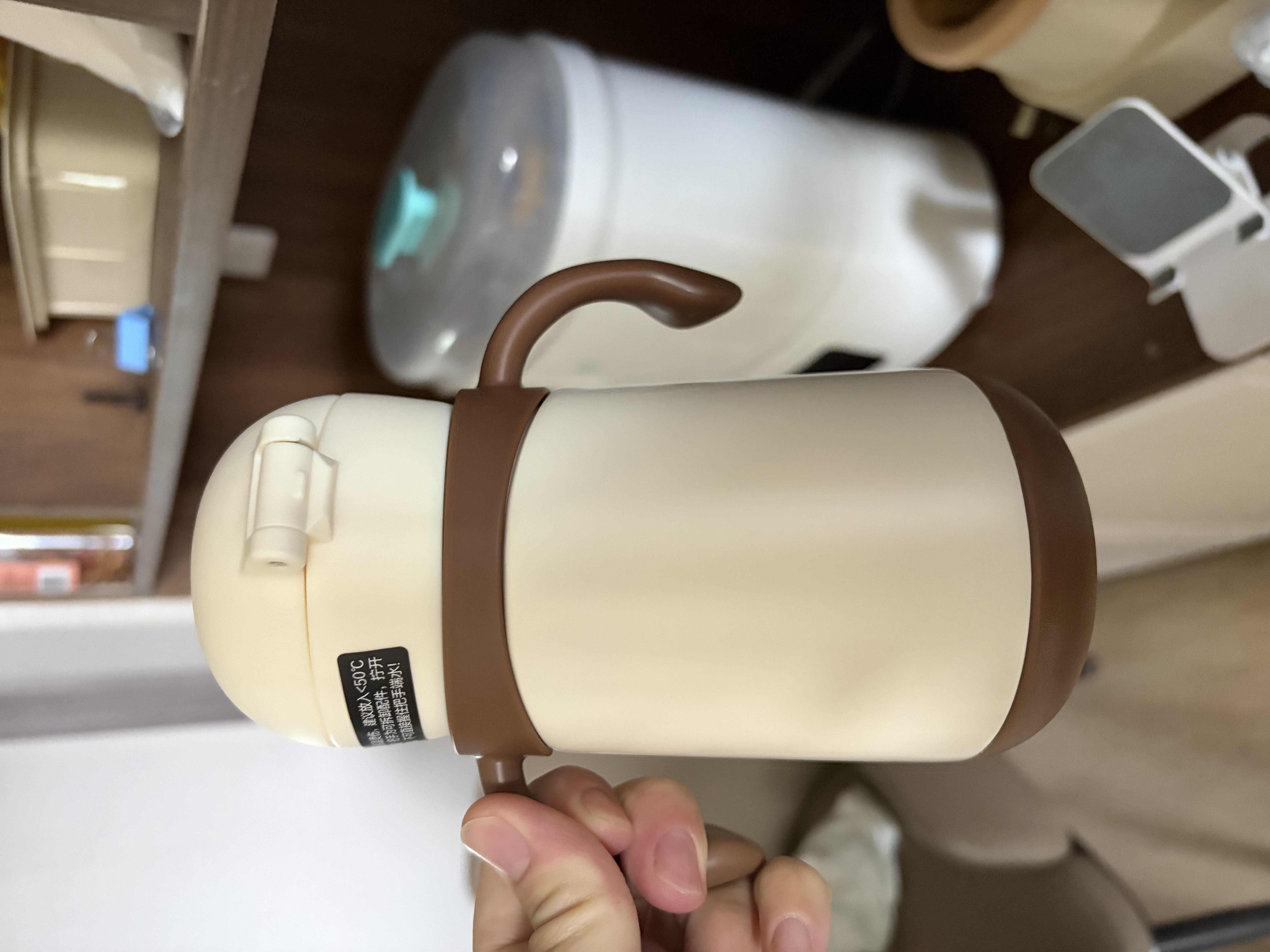 乐扣乐扣保温杯婴儿学饮杯6月以上吸管杯便携外出保温水瓶小月龄宝宝水杯 实拍图