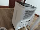 美的（Midea）除湿机/抽湿机12升/天 自营家用20㎡轻音小型回南天客厅卧室内防潮专用干衣吸湿器CF12BD/N7-DO 实拍图