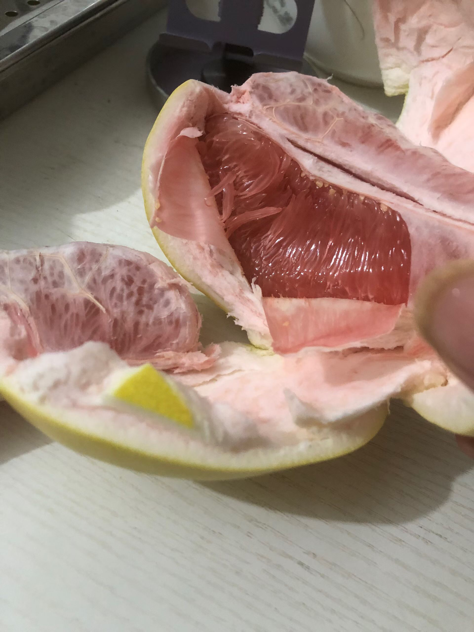海南老树红柚 新鲜现摘 皮薄肉厚多汁 蜜柚柚子 净重1-1.5斤（2粒）性价比 实拍图