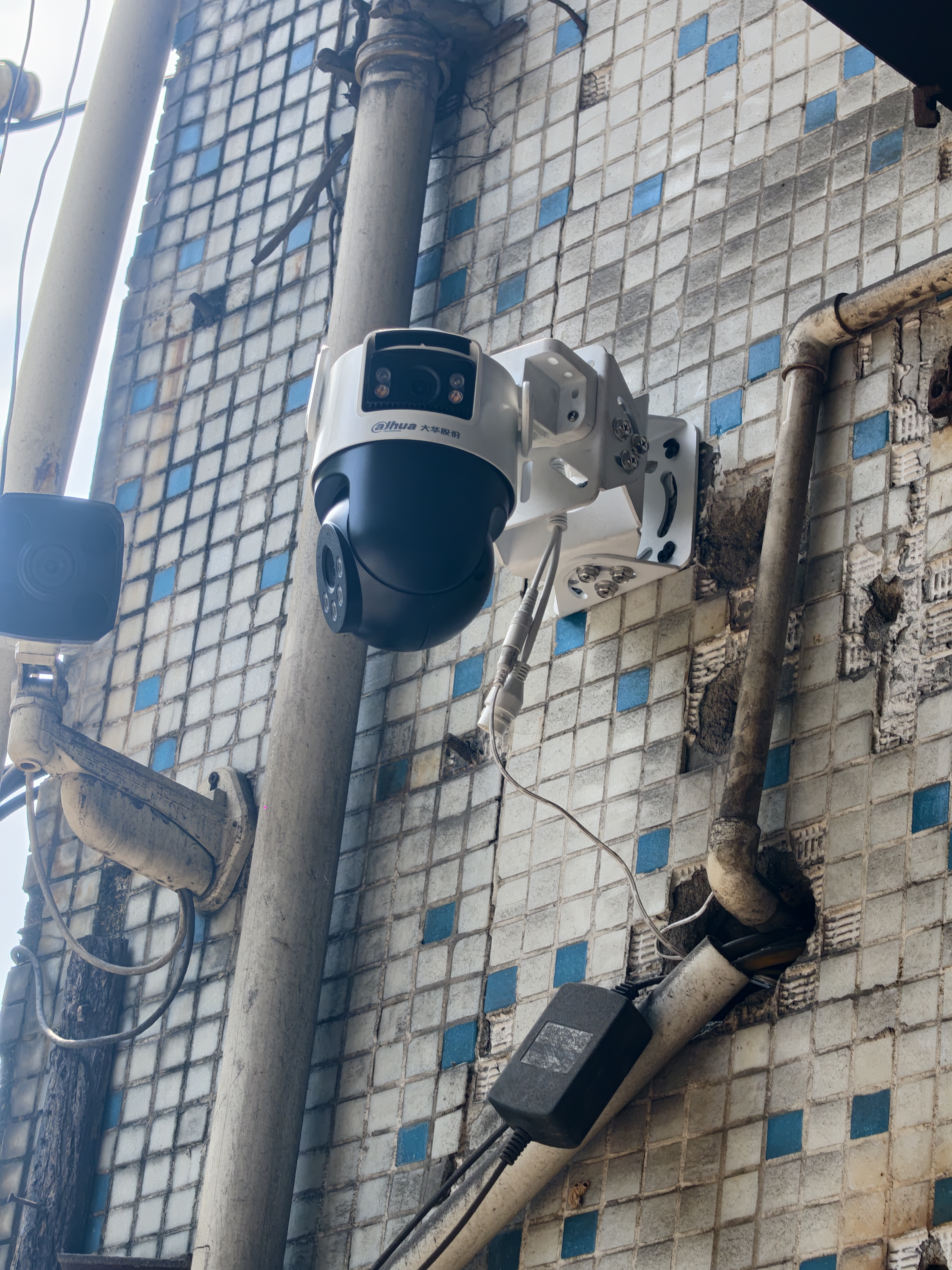 dahua大华无线wifi监控摄像头 云台球机监控器1000万高清360度全景无死角带全彩夜视手机远程可对话P10A 晒单实拍图