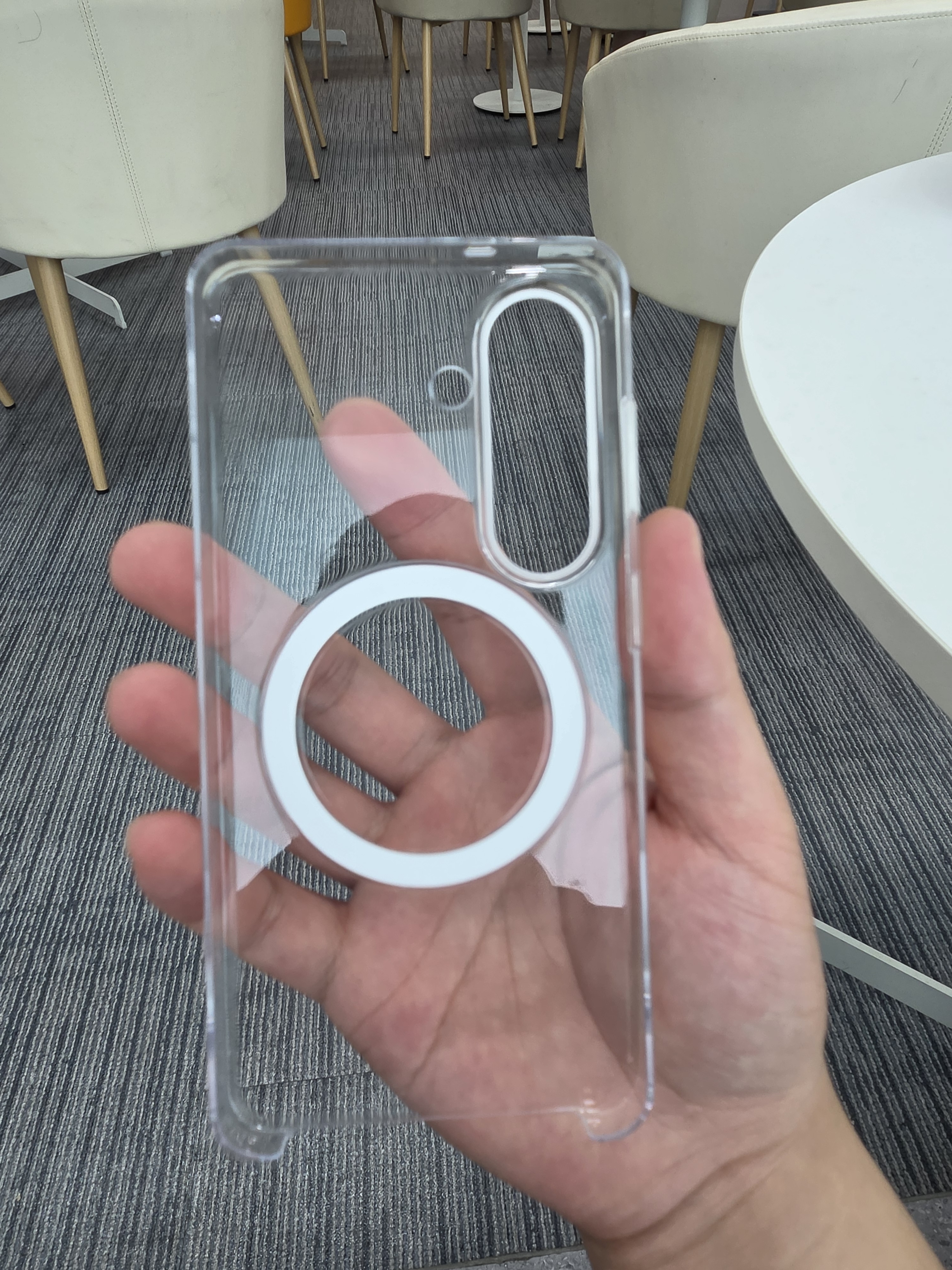 三星Samsung Galaxy S26原装透明磁吸保护壳 原厂壳 实拍图