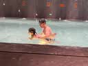 速比涛（Speedo）成人泳帽EPP布帽高弹舒适加大头围防水不勒头训练入门款纯色泳帽 实拍图