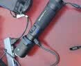 纳丽德（NEXTORCH） P80强光手电筒户外骑行应急防身充电手电筒勤务战术手电一键爆闪 P80标配（2100流明/380米远射） 实拍图