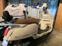 飞鹰26款F150复古两轮燃油踏板摩托车家用通勤代步整车可上牌150cc 象牙白【至尊版】风冷【赠护杠+尾箱+风挡】 实拍图