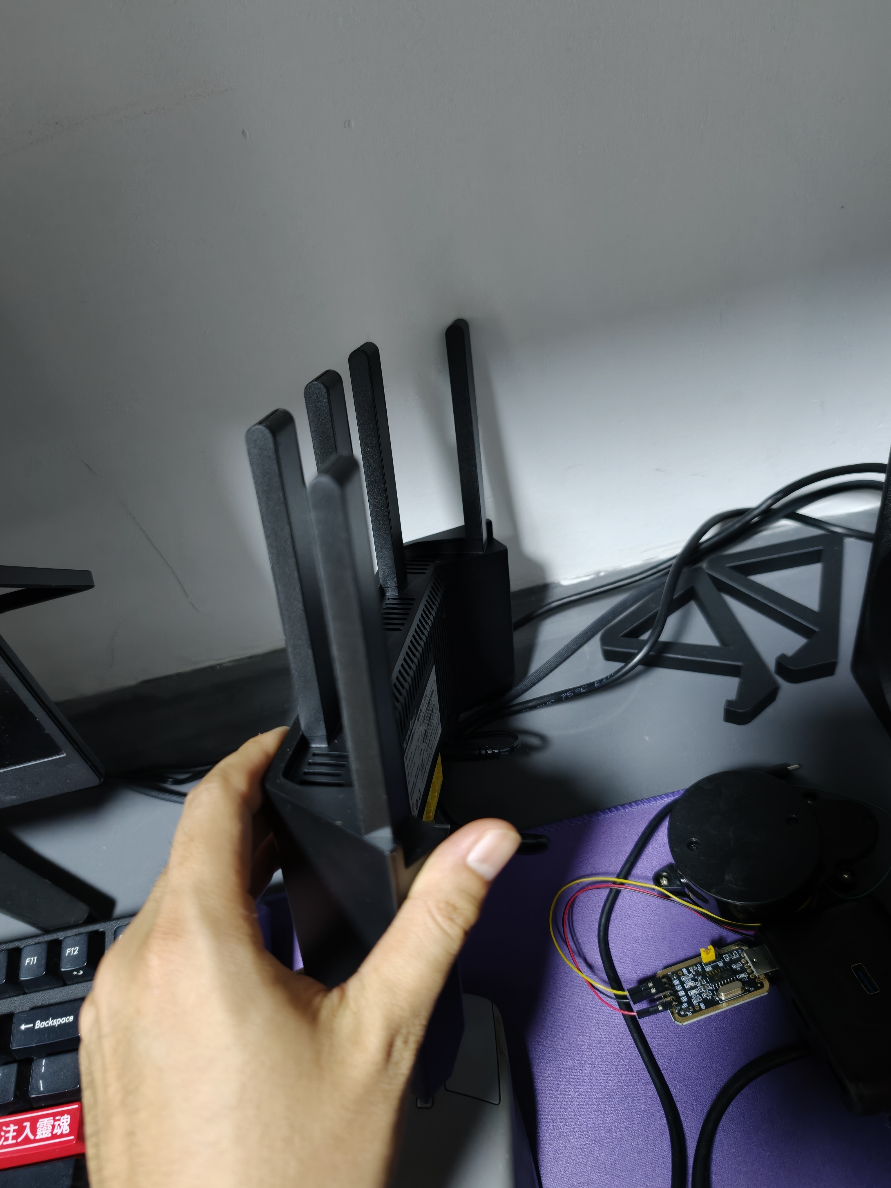 Tenda腾达路由器WiFi7【云霄BE5100】千兆穿墙王信号放大器增强无线超强2.5g网口家用电竞立式BE6L Pro 实拍图