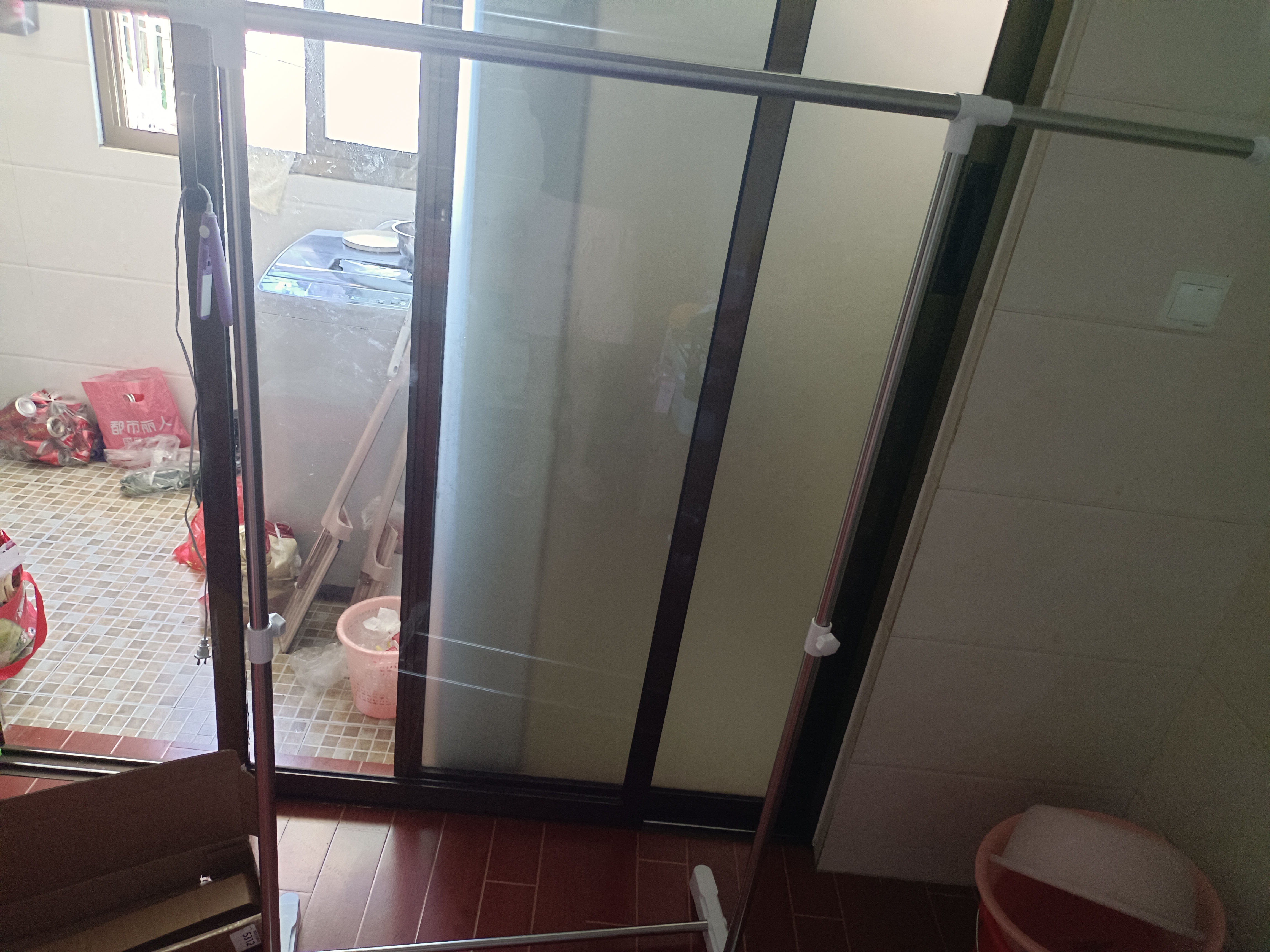 诗澜雅晾衣架落地简易不锈钢伸缩小型室内移动挂衣架衣服卧室阳台晒衣架 【88-150厘米长】带轮款 8015 实拍图