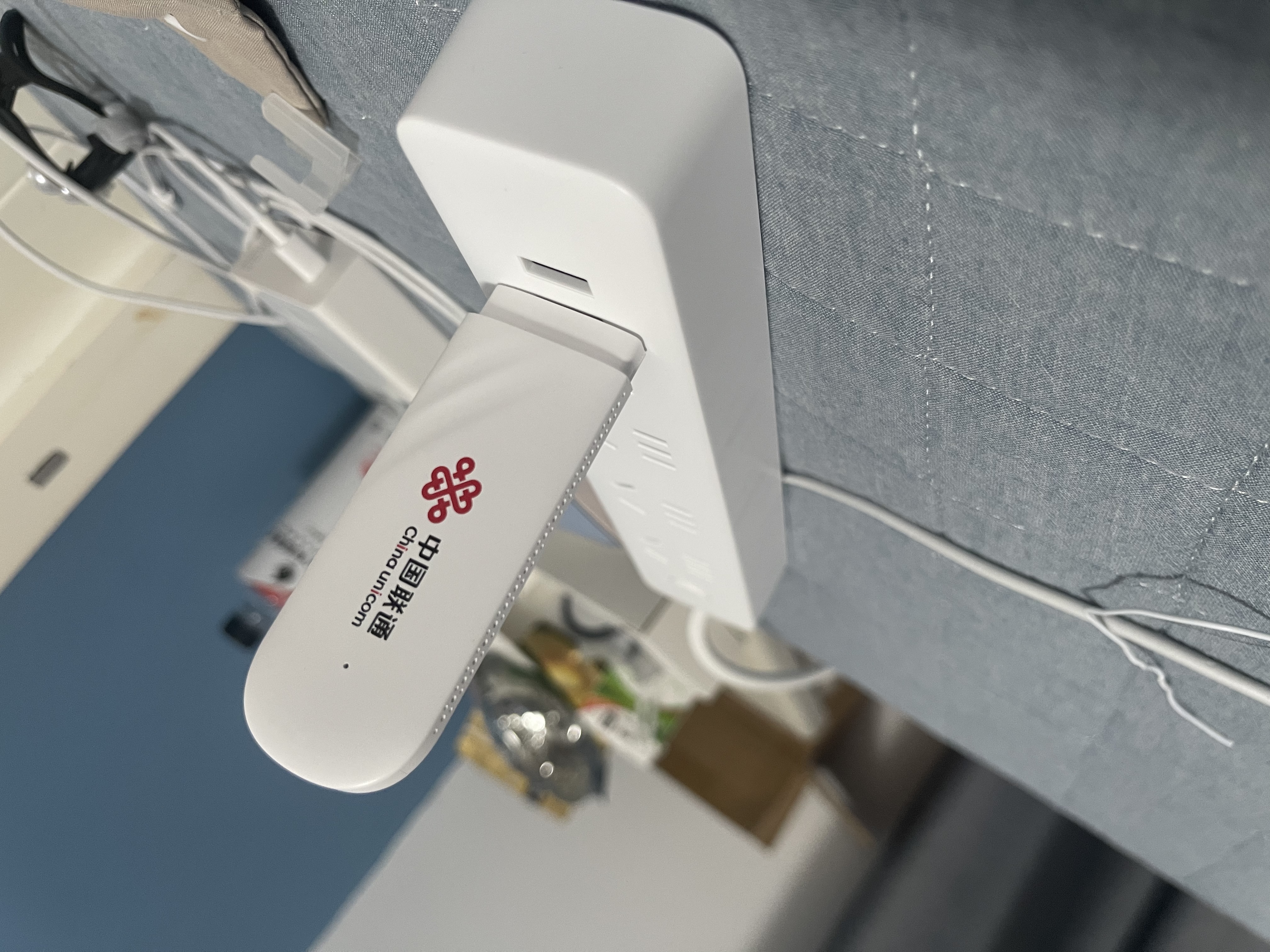 中国联通移动随身wifi6无线网卡免插卡车载随身便携支持5G/4G设备上网路由器流量网卡宽带2026款全国通用 【USB直连款】即插即用-月光白 实拍图