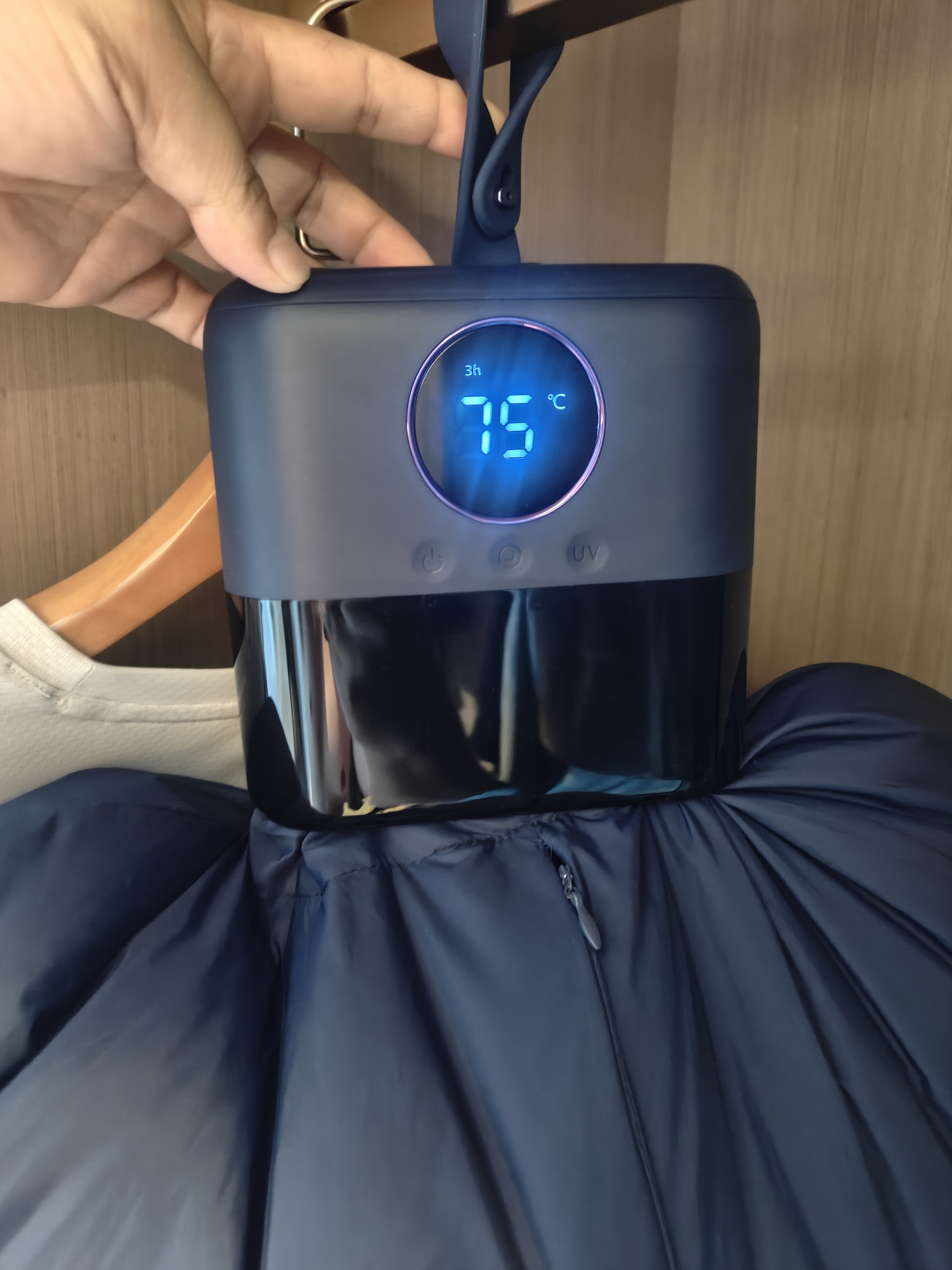小巢糖（nesugar）烘干机便携式干衣机家用小型旅行折叠内衣裤消毒杀菌护理机婴儿迷你烘衣架宿舍阳台烘鞋烘被神器H2 便携烘干机智能数显+双核速干 10L 实拍图