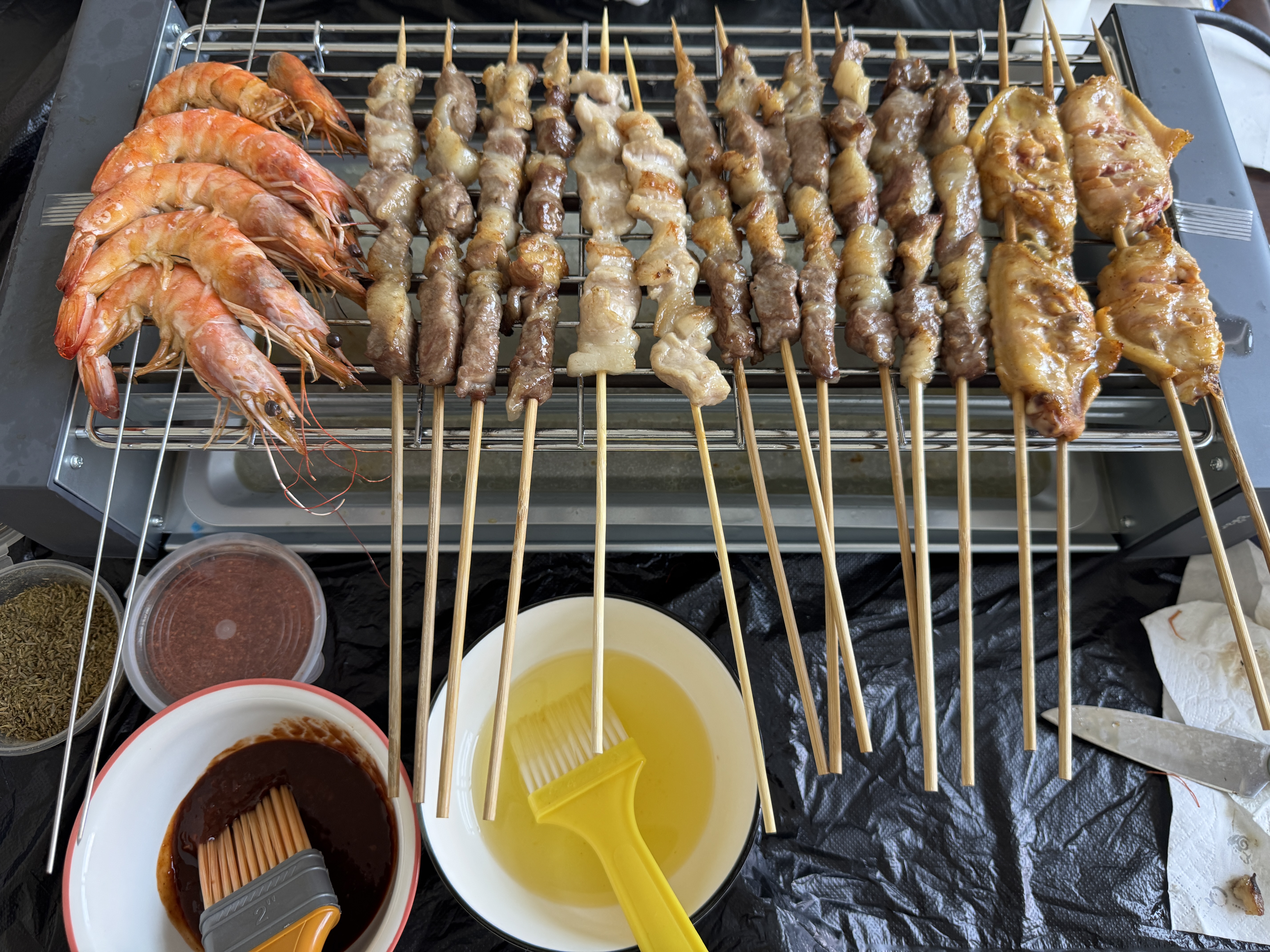 小熊（Bear）烧烤炉 电烧烤炉 羊肉串烧烤架烤肉机室内烤串一体机家用户外电烤炉 单层大容量不粘轻烟大功率 升级大火力旋钮调温 1层 实拍图
