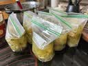 京东京造 密封袋食品级保鲜袋小号双拉链自封口露营烧烤13*13cm【50只】 实拍图