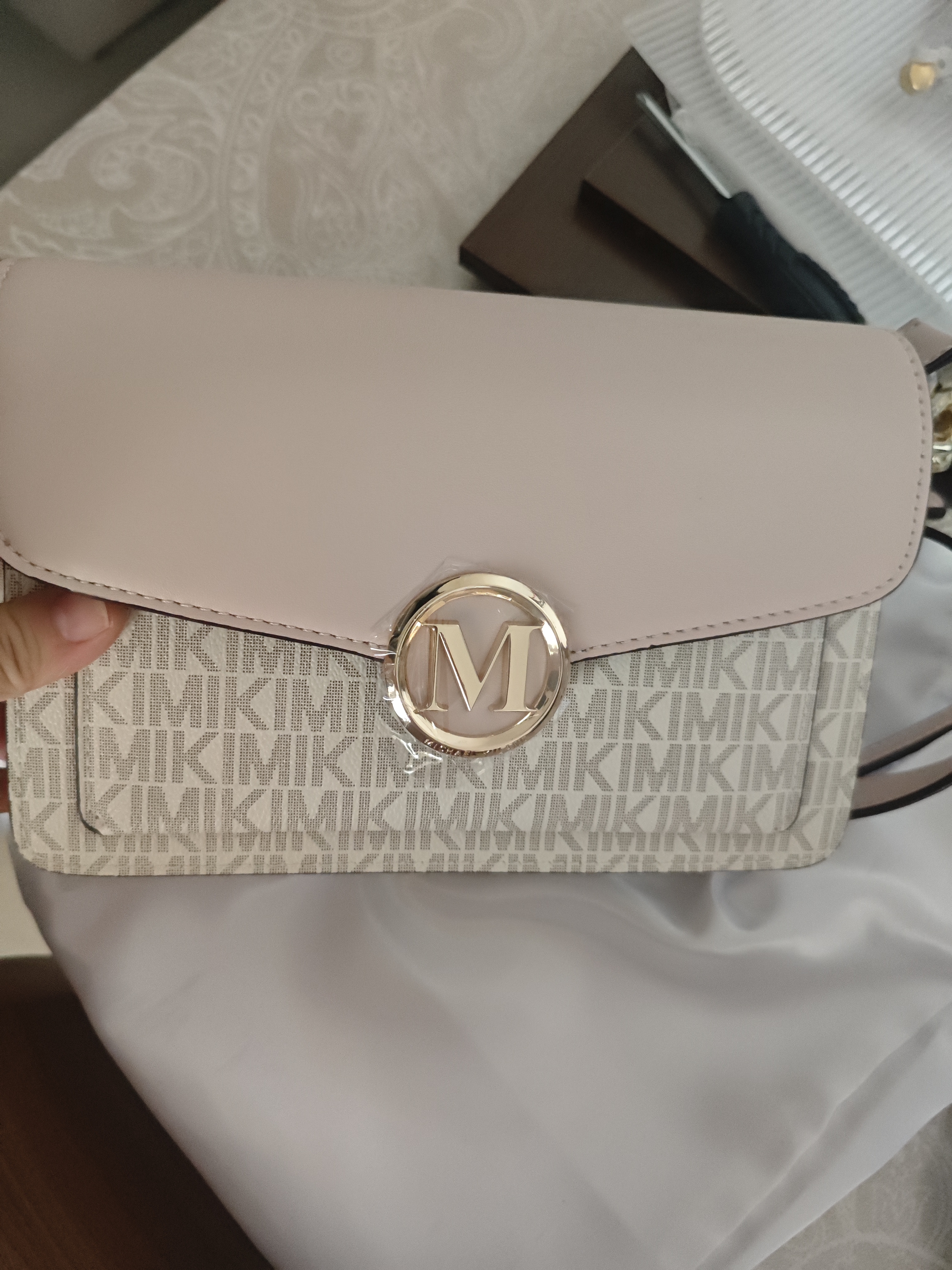 MK轻奢包包女包单肩包女士斜挎小方包七夕情人节礼物送女友老婆 白色（礼盒装） 实拍图