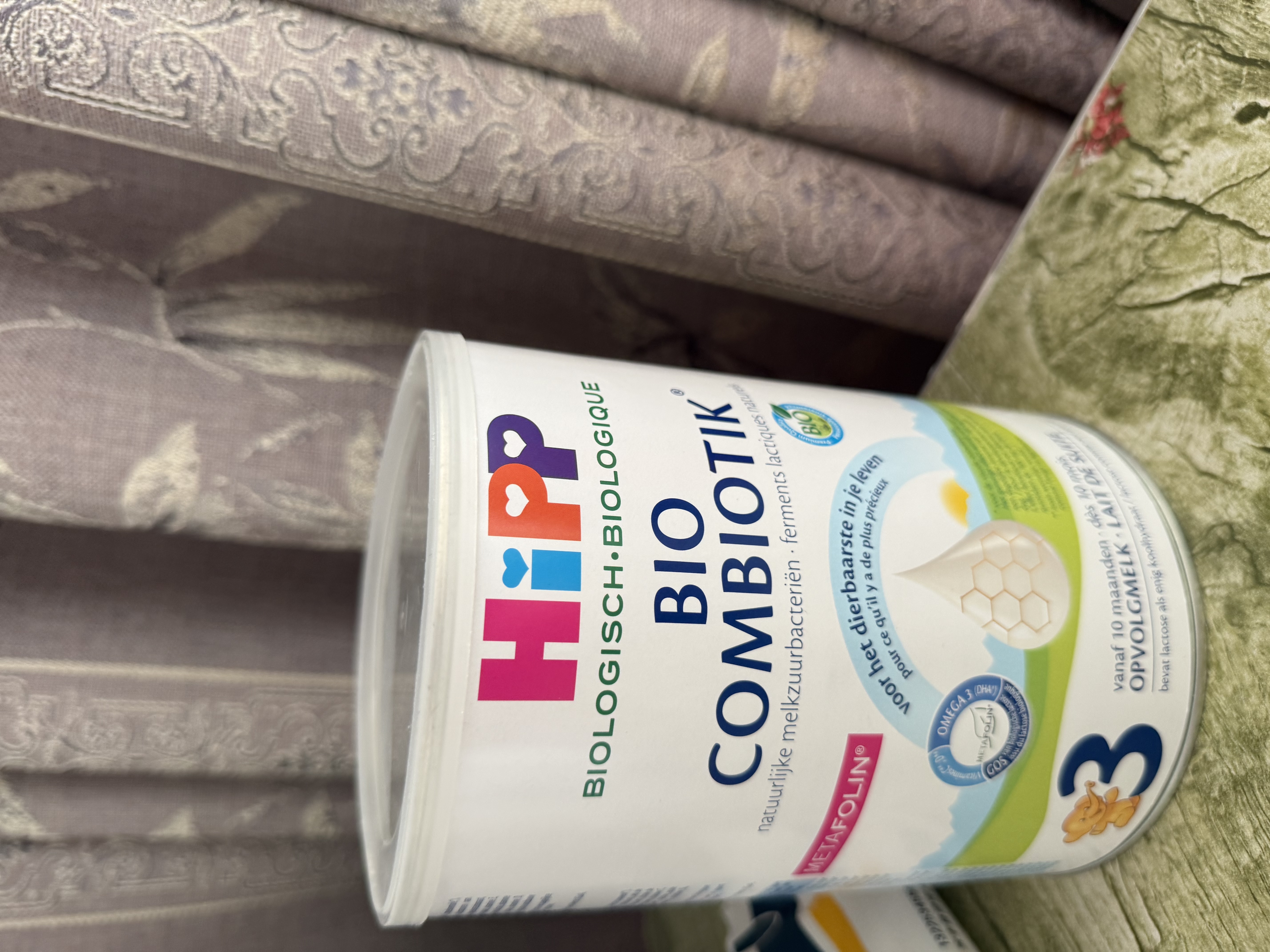 喜宝（HiPP）荷兰至臻版有机益生菌婴幼儿配方奶粉 无淀粉全乳糖 DHA奶粉800g 【囤货箱装】3段 1岁+ 6罐 实拍图