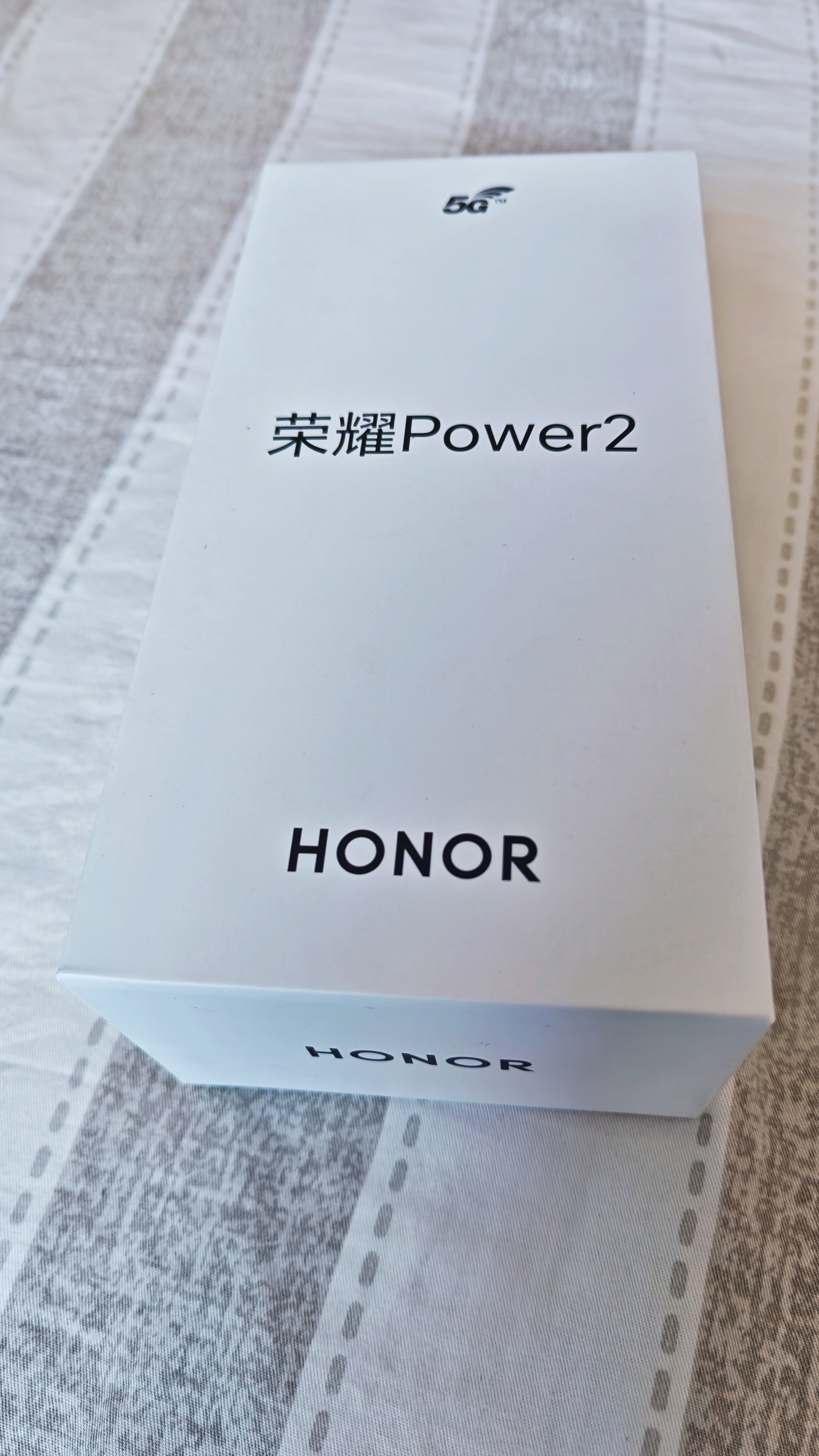 荣耀Power2 12+512 幻夜黑 10080mAh青海湖电池 天玑8500 Elite 电梯信号 5G AI 长续航手机 实拍图