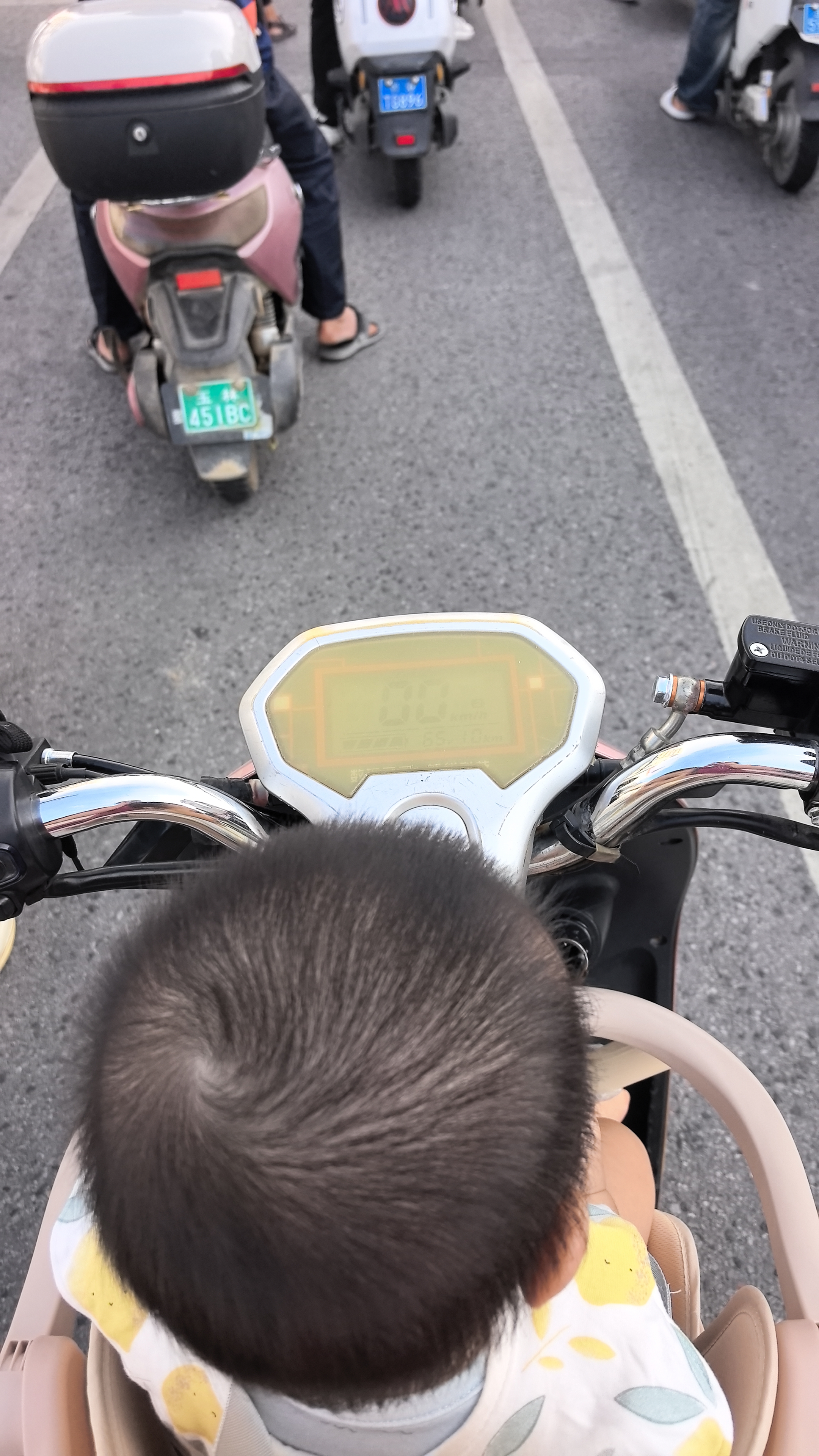 儿童座椅可推行溜娃三合一电车前置宝宝座椅婴儿小孩溜溜车推车 奶杏云椅-秒变手推车+坐垫 实拍图