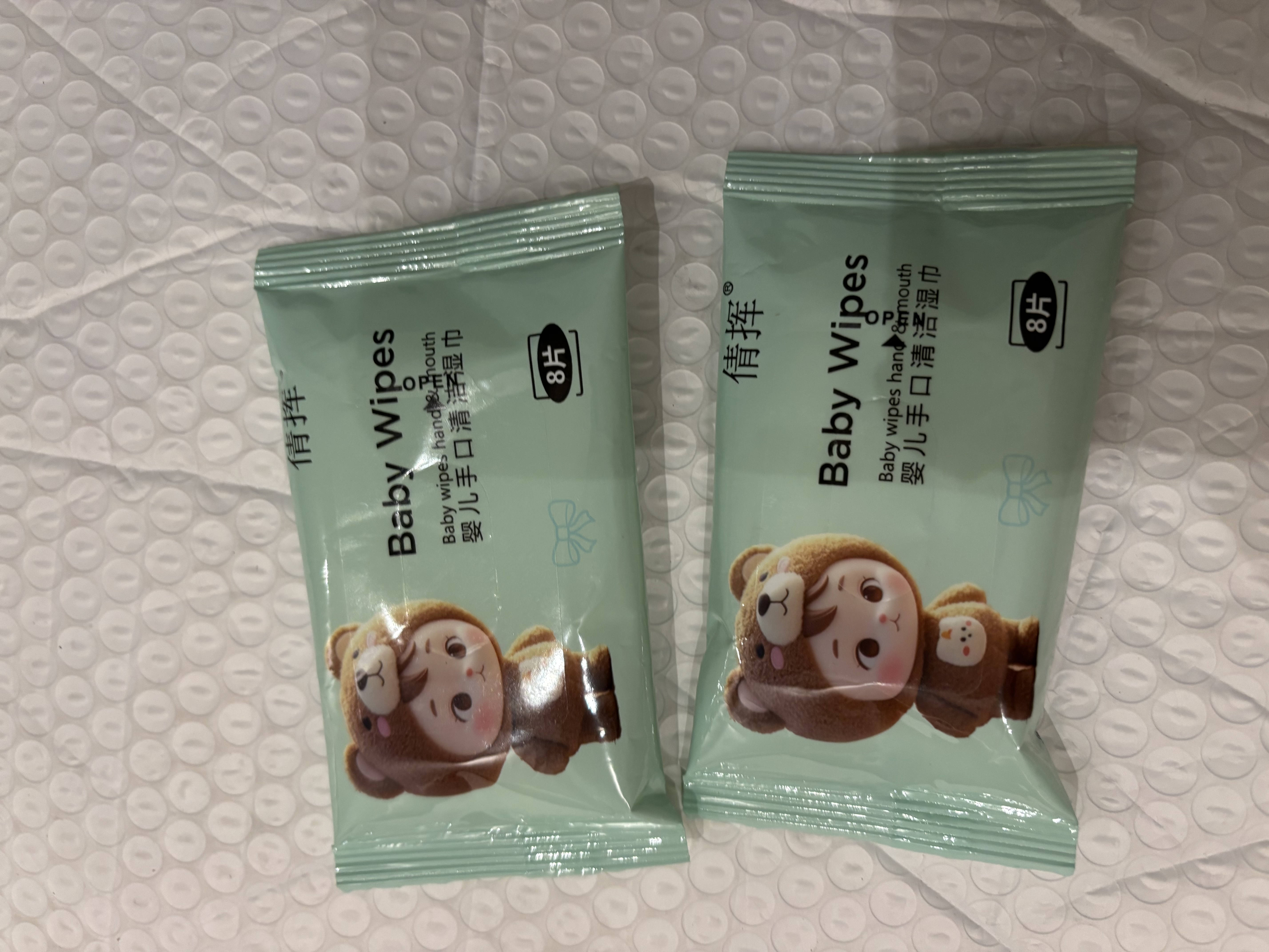 【拍2单发货】游泳用品便携迷你小包游泳湿巾学生开学军训用品 湿巾随机包装【1包】8片 实拍图
