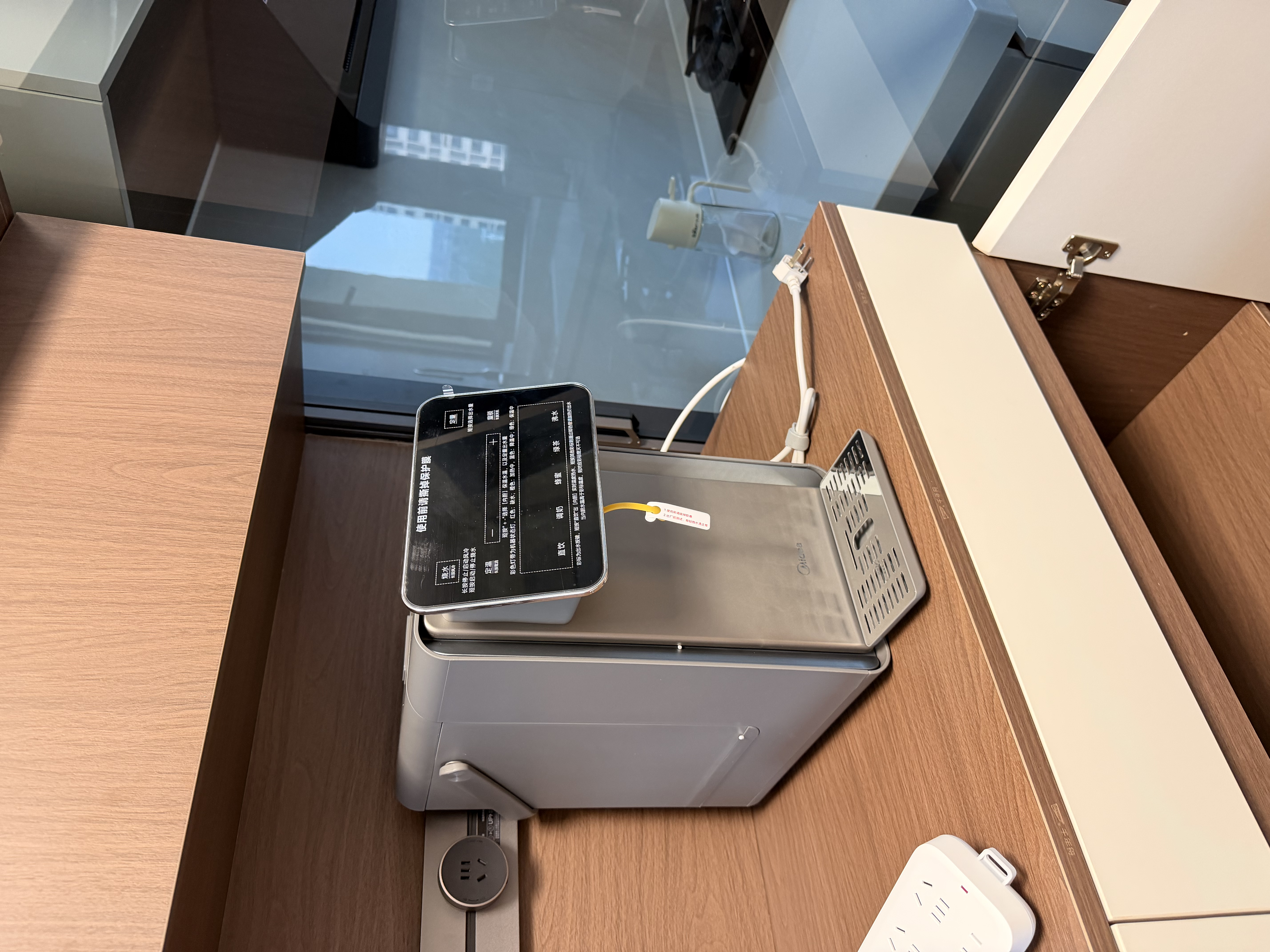 美的（Midea）小魔方plus即热熟水净饮水机母婴级316L电水瓶恒温水壶风冷全能大师5L调奶器保温一体可拆32FPro 实拍图
