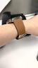 istrap适用苹果手表表带S11/10/9/8/7/6/SE真皮表带ultra3/2原装牛皮apple watch手表带iWatch腕带男女士 浅棕白线丨银色配件 44/45/46MM表盘【适用Wa 实拍图
