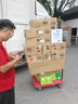 乐事（Lay's）薯片 巨无霸吃货大礼包 肩扛大零食1kg 零食礼包 解馋零食补给 实拍图