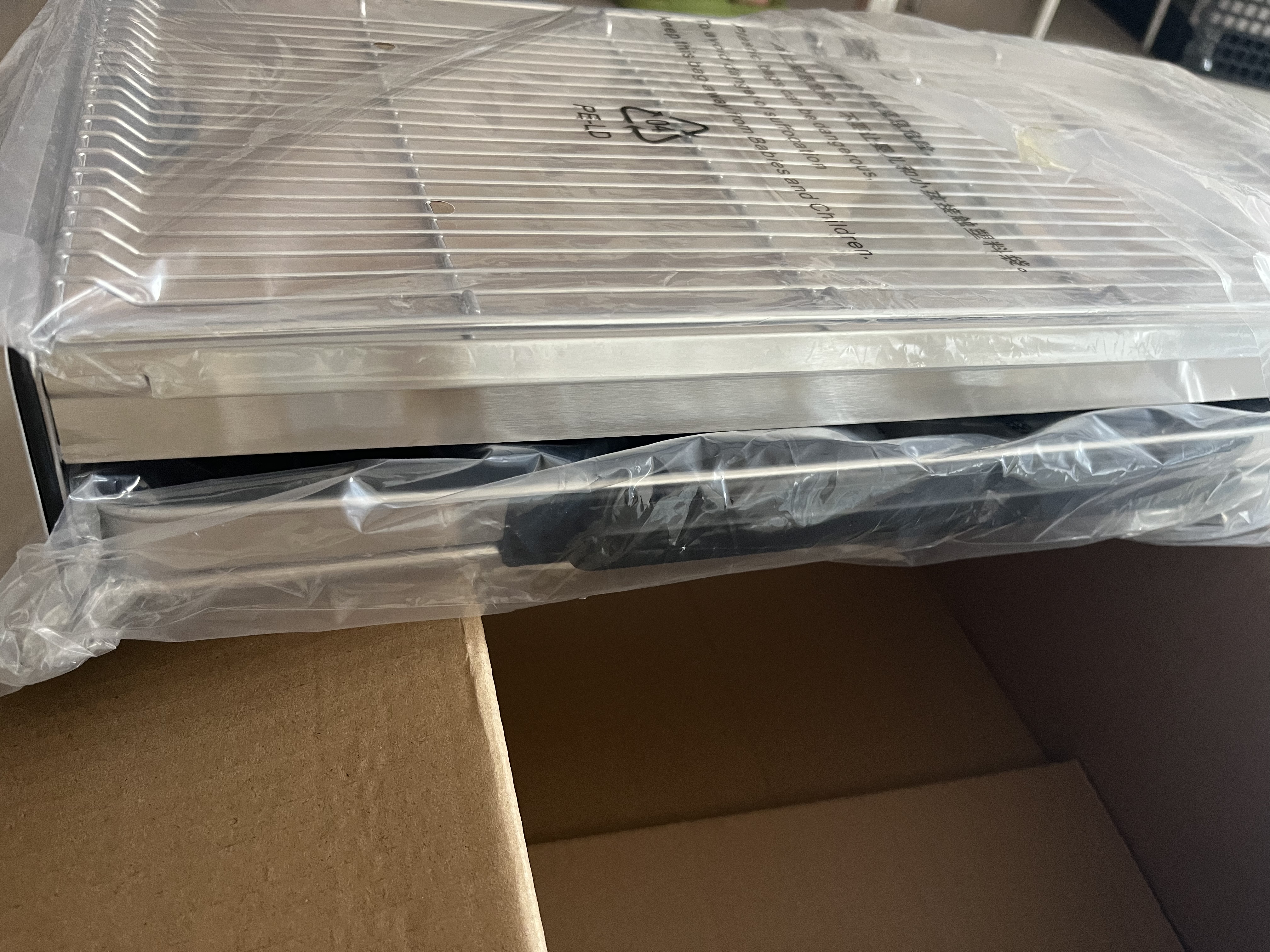 法诗缇（Fastee）电烤炉PLUS版 烤肉锅电烤盘 家用电烧烤炉烤串机 2200W大功率无浓烟户外电烤架烤串烤肉 FST-62C 实拍图