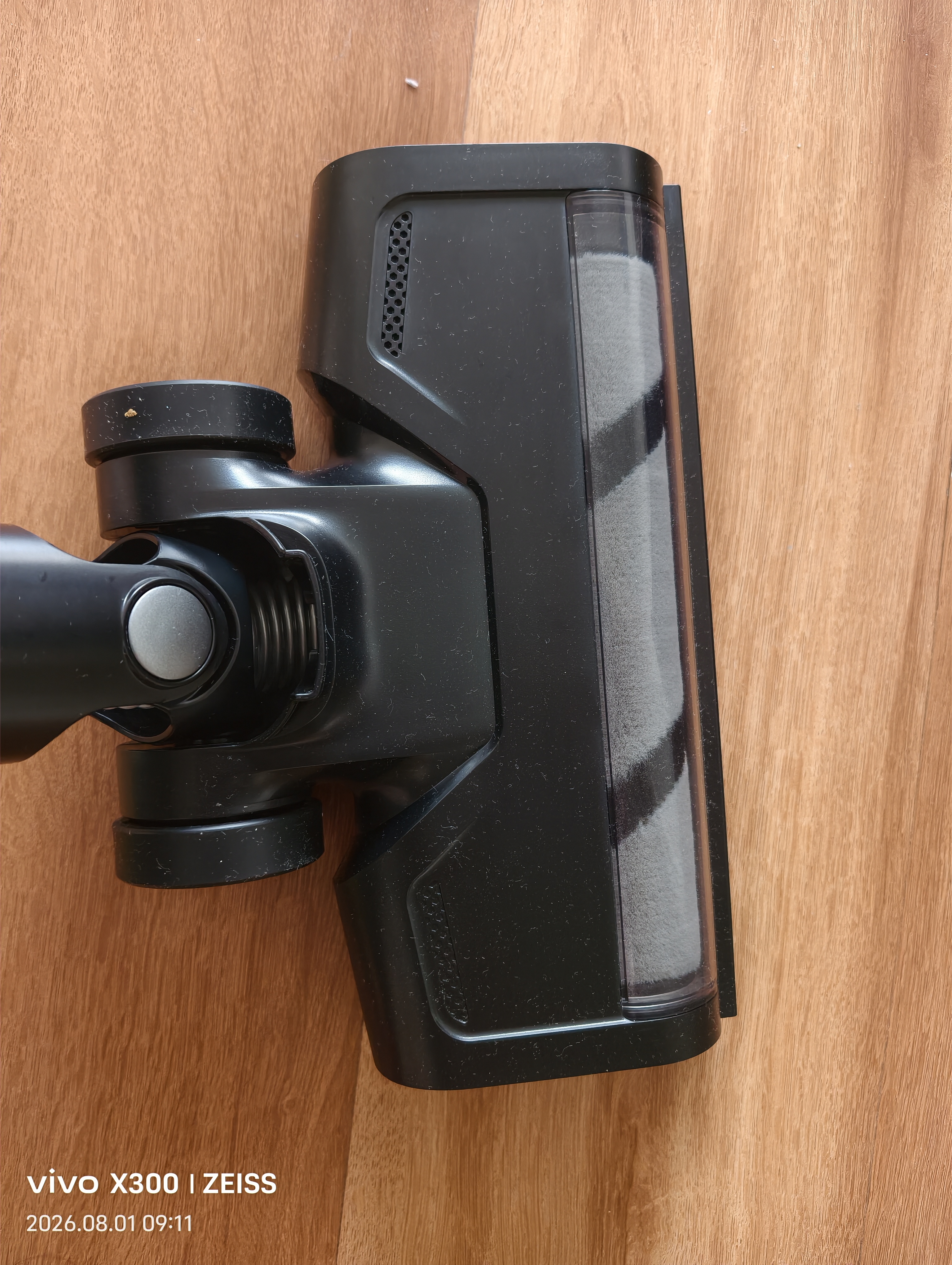 海尔（Haier）无线吸尘器家用大吸力大功率长续航绿光照显尘防缠绕车载宠物吸毛地板地毯除尘一体机HSC-Q7 Pro 实拍图