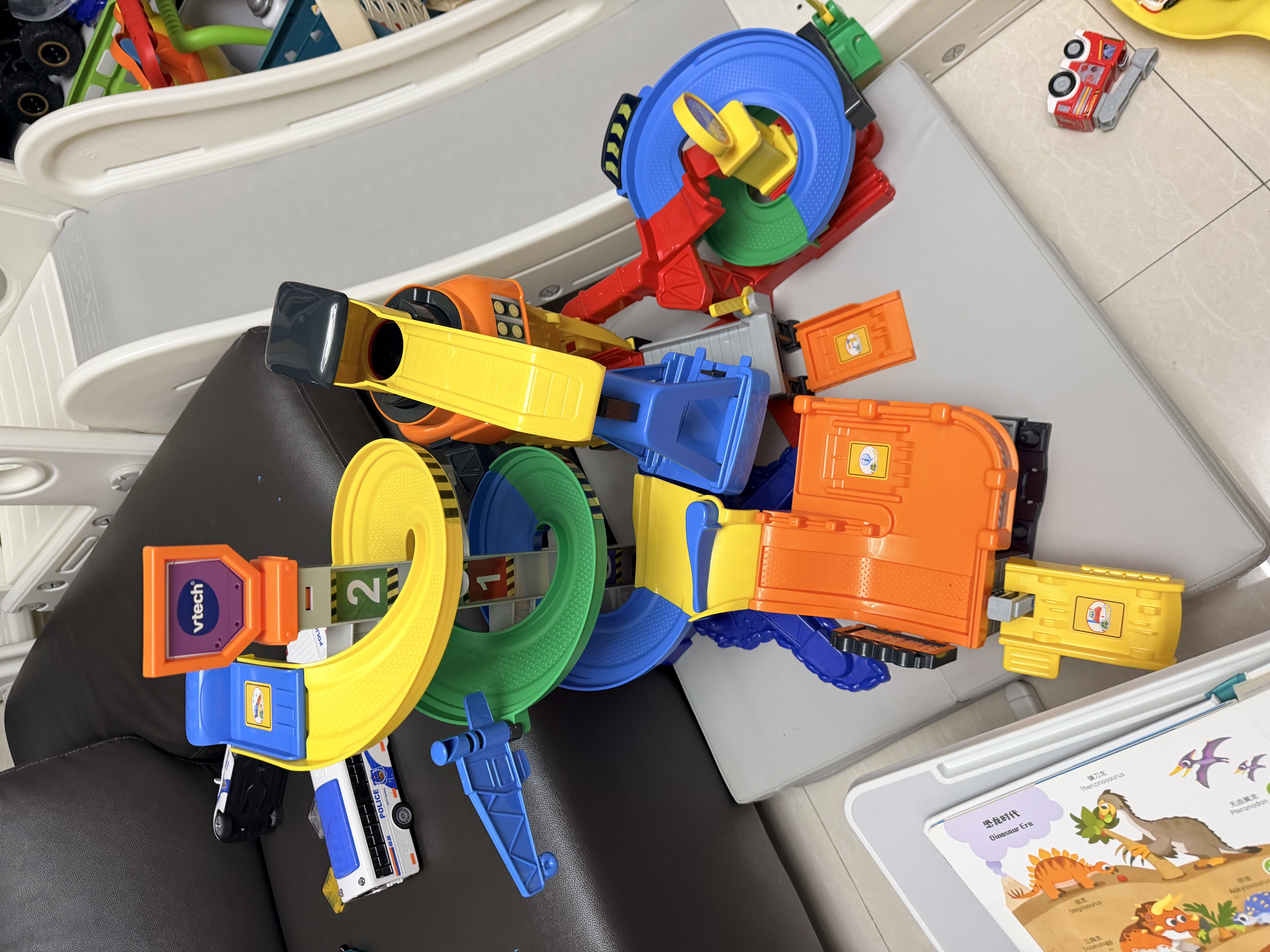 伟易达（Vtech）儿童玩具神奇轨道车智能趣味吊塔声光音乐翻斗车男孩女孩生日礼物 实拍图